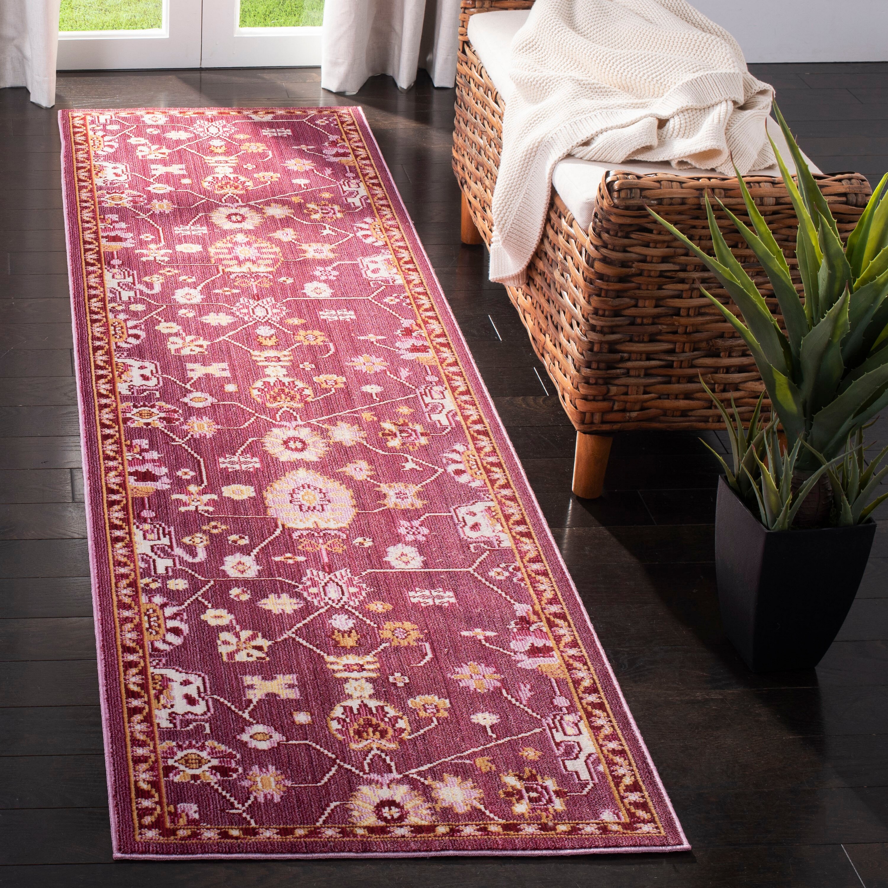 Safavieh VAL116P-28 Valencia Hollis 2 x 8 (ft) Loomed Polyester Fuchsia/Multi Rectangular Indoor Floral/Botanical Vintage Runner rug