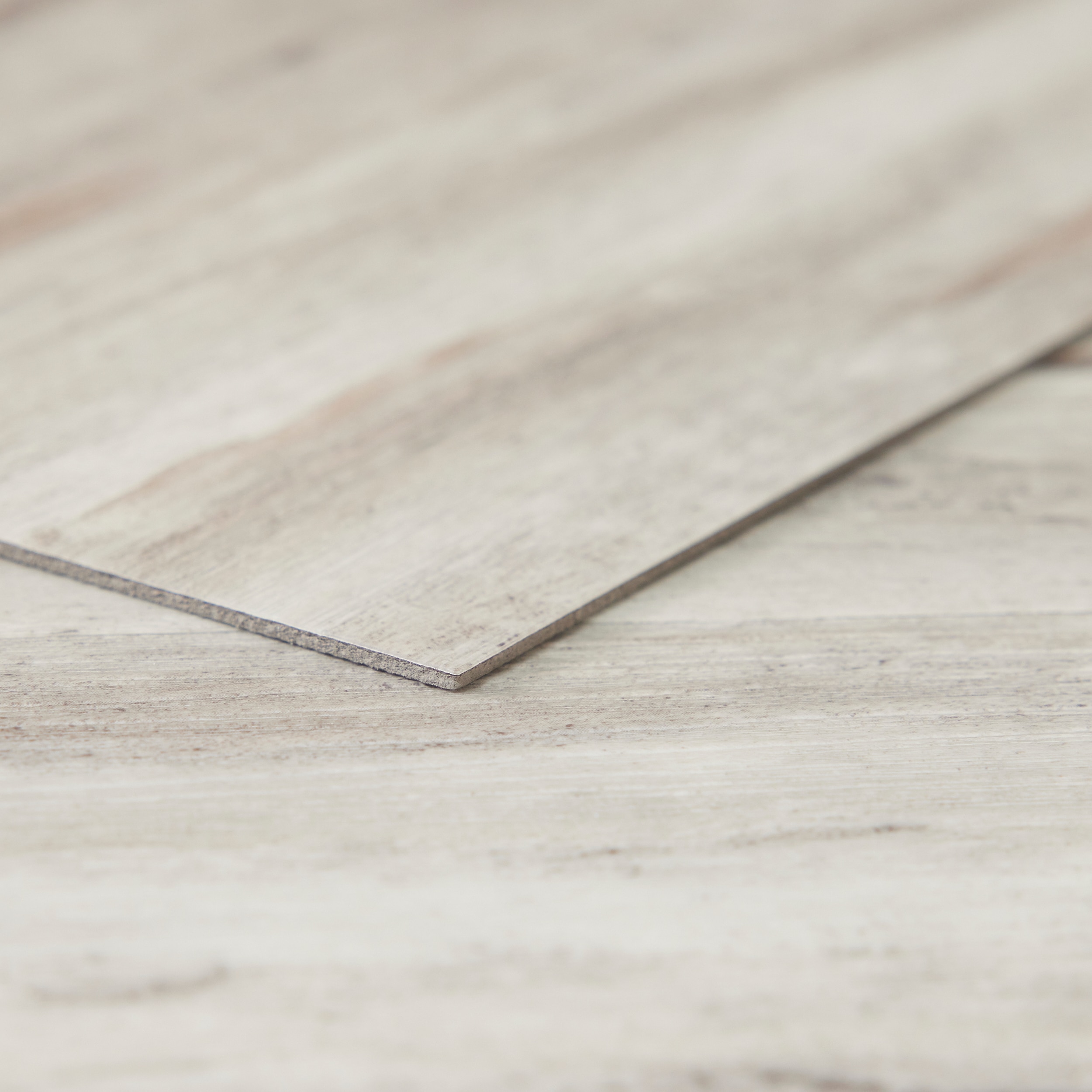 Lucida USA PC-1105 Vinyl-Plank - View #3
