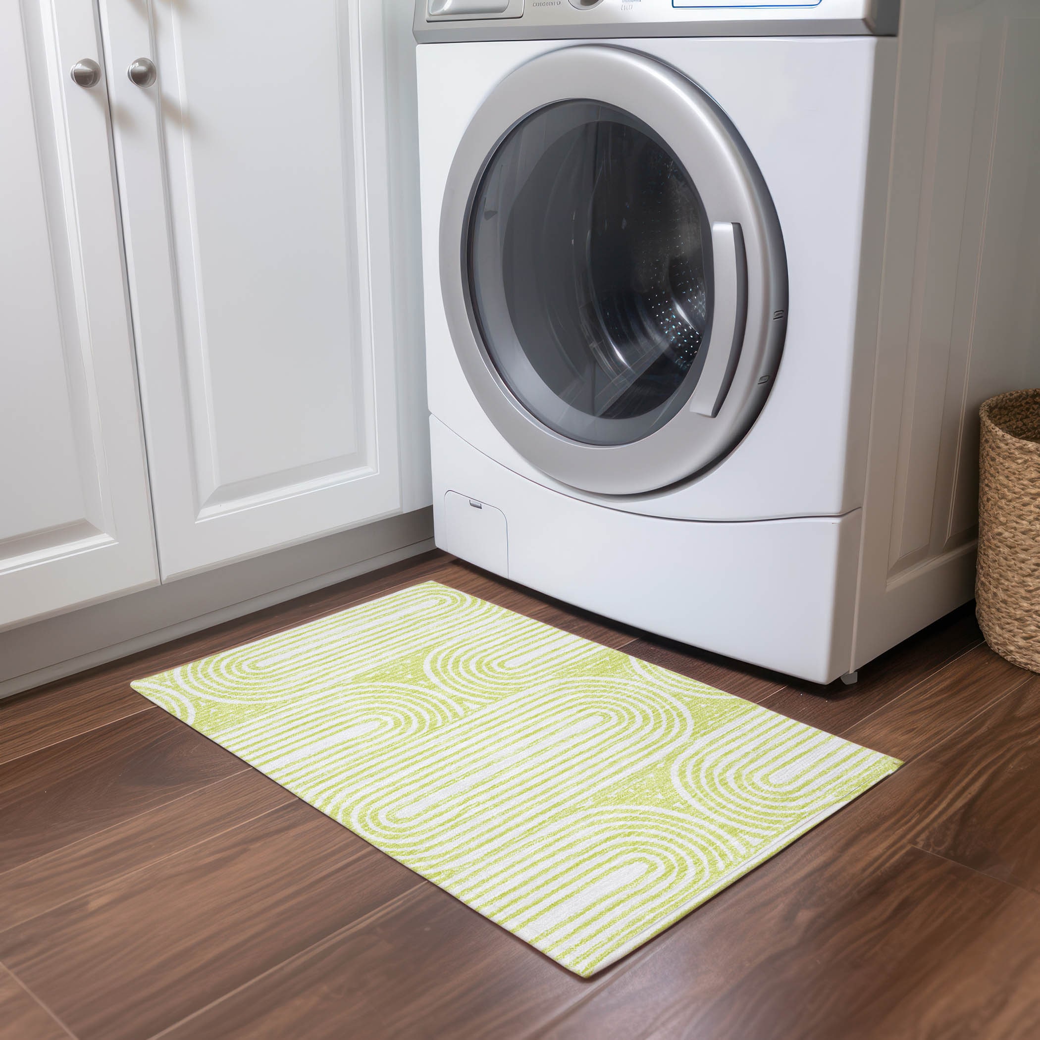 Green and White Abstract Synthetic Washable Rug 1'8" x 2'6"