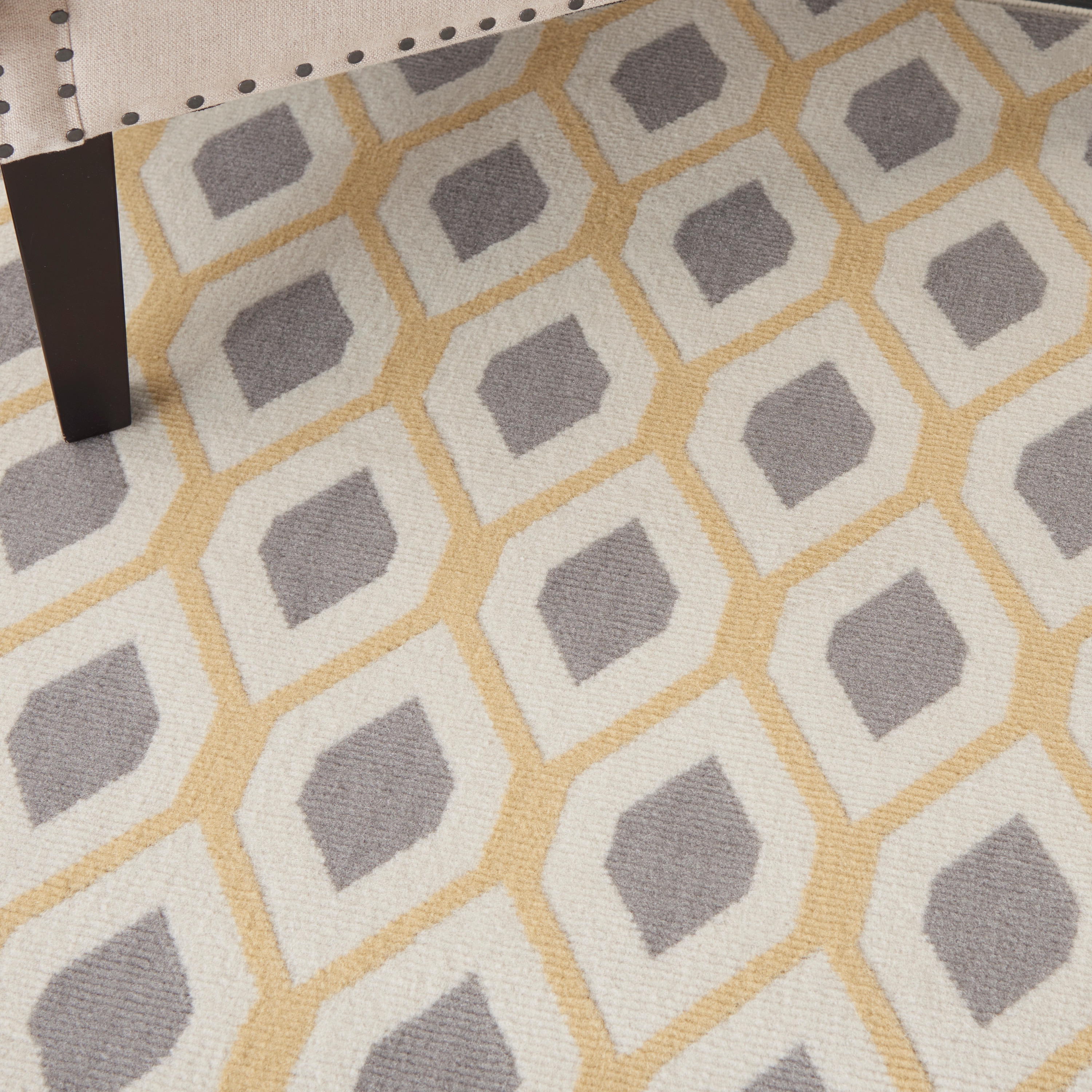 White and Gray Hexagon Pattern Synthetic Area Rug, 8' x 10'