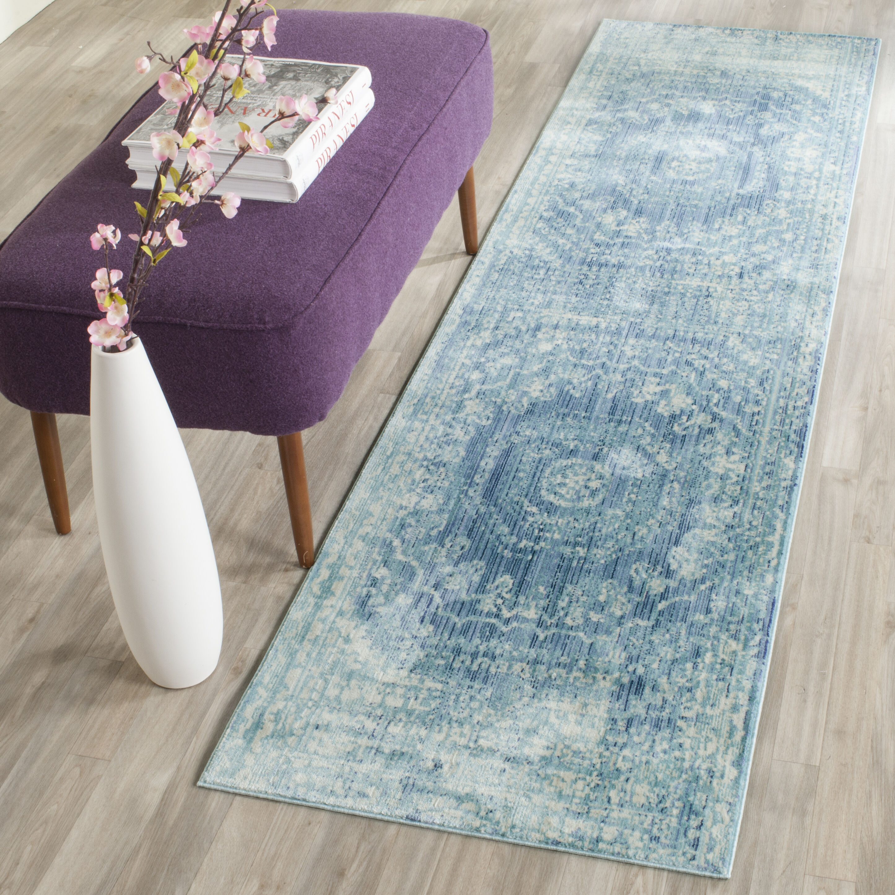 Safavieh VAL205R-210 Valencia Konye 2 x 10 (ft) Loomed Polyester Blue/Multi Rectangular Indoor Abstract Vintage Runner rug