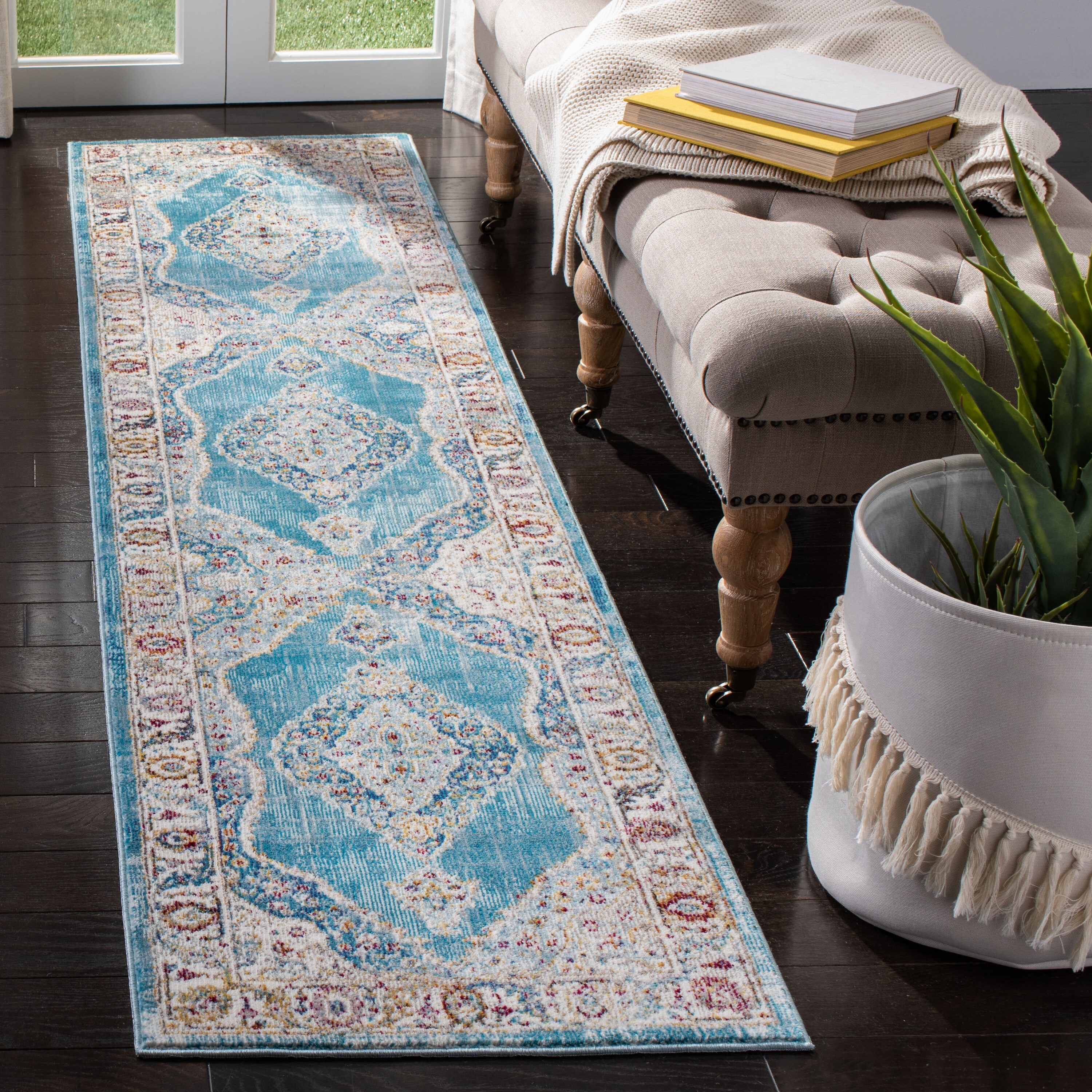 Safavieh ARA116M-28 Aria Botich 2 x 8 (ft) Loomed Polypropylene Ivory/Navy Rectangular Indoor Distressed/Overdyed Vintage Runner rug