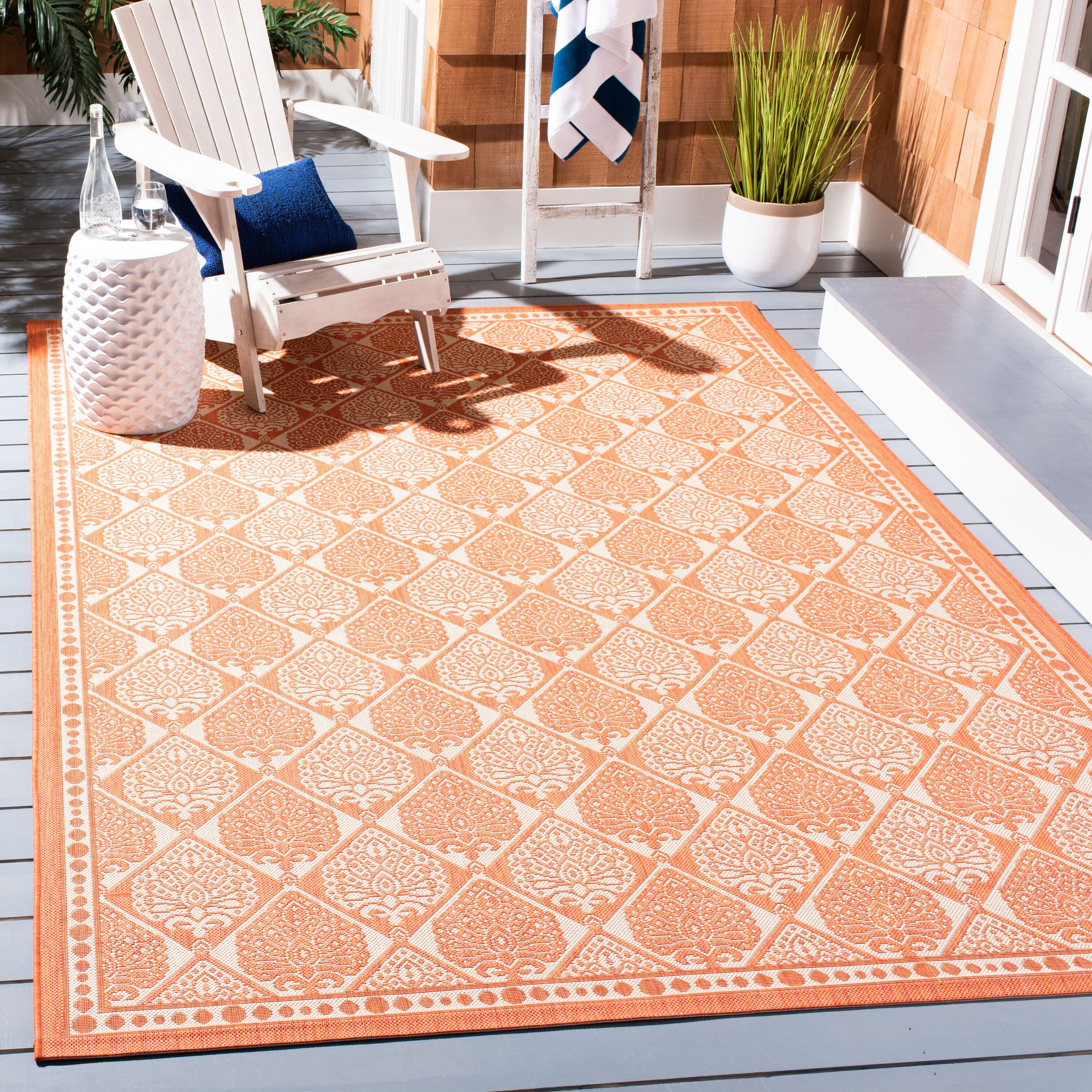 Safavieh CY5149A-5 Courtyard Teardrop 5 x 8 (ft) Loomed Polypropylene Rust/Sand Rectangular Indoor/Outdoor Damask Coastal Area rug