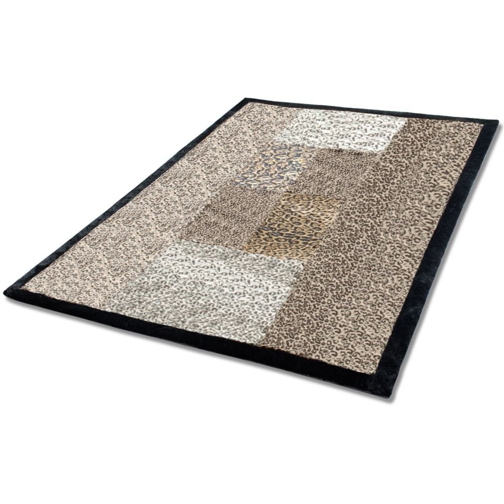 Slickblue Oversized Animal Print Filled Blanket (61 x 86.6 in) Brown Micro Fleece Faux Fur Front and Plush Back with Down Alternative Fill Throw Blanket for Bedroom Sofa and Travel