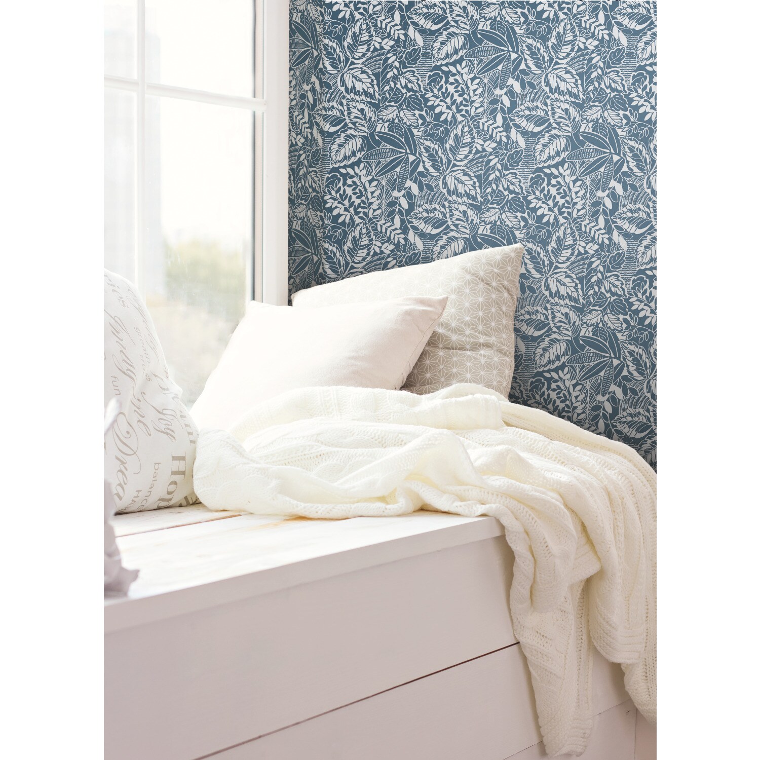RoomMates RMK11749WP wallpaper - View #4