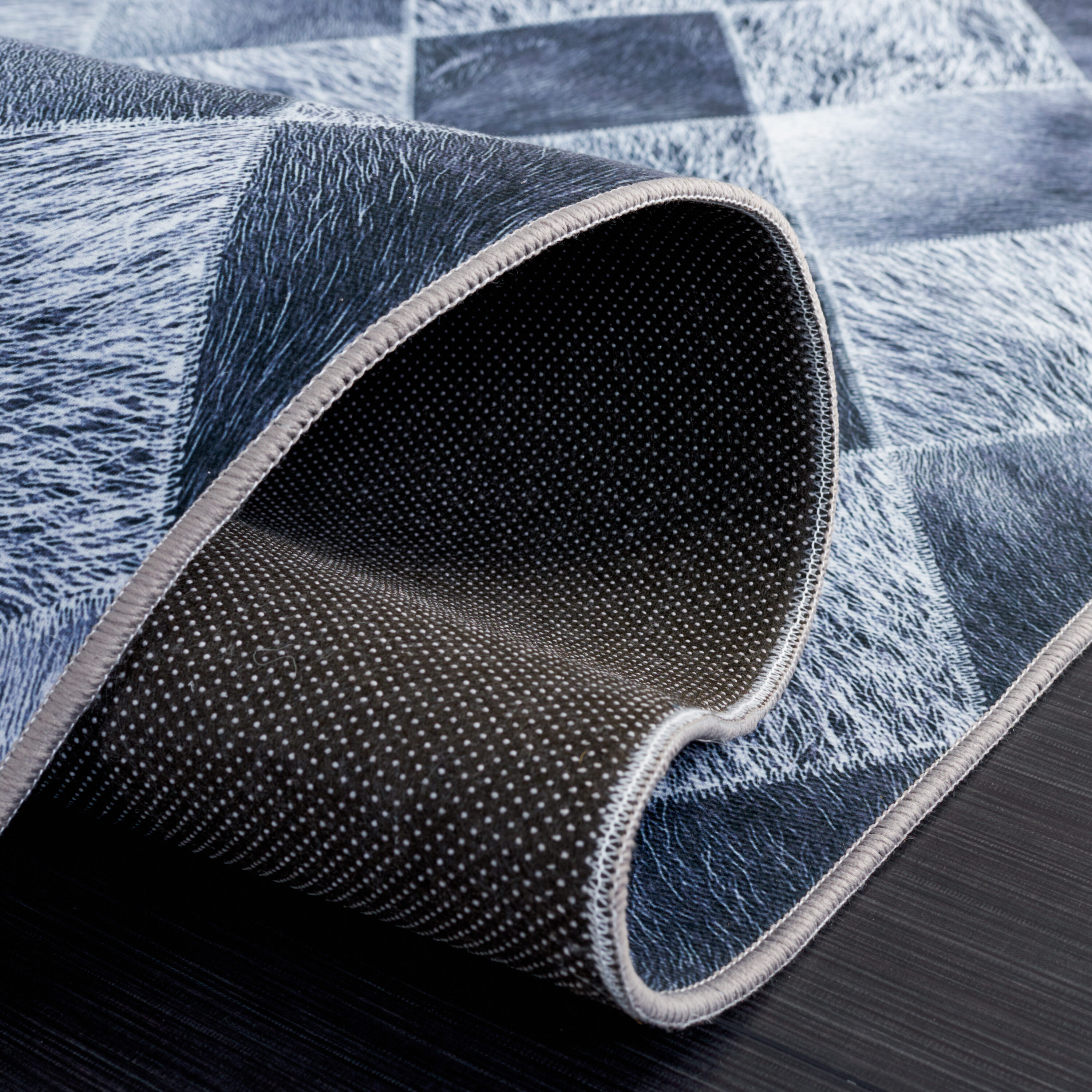 Gray Faux Fur Diamond Pattern Washable Area Rug