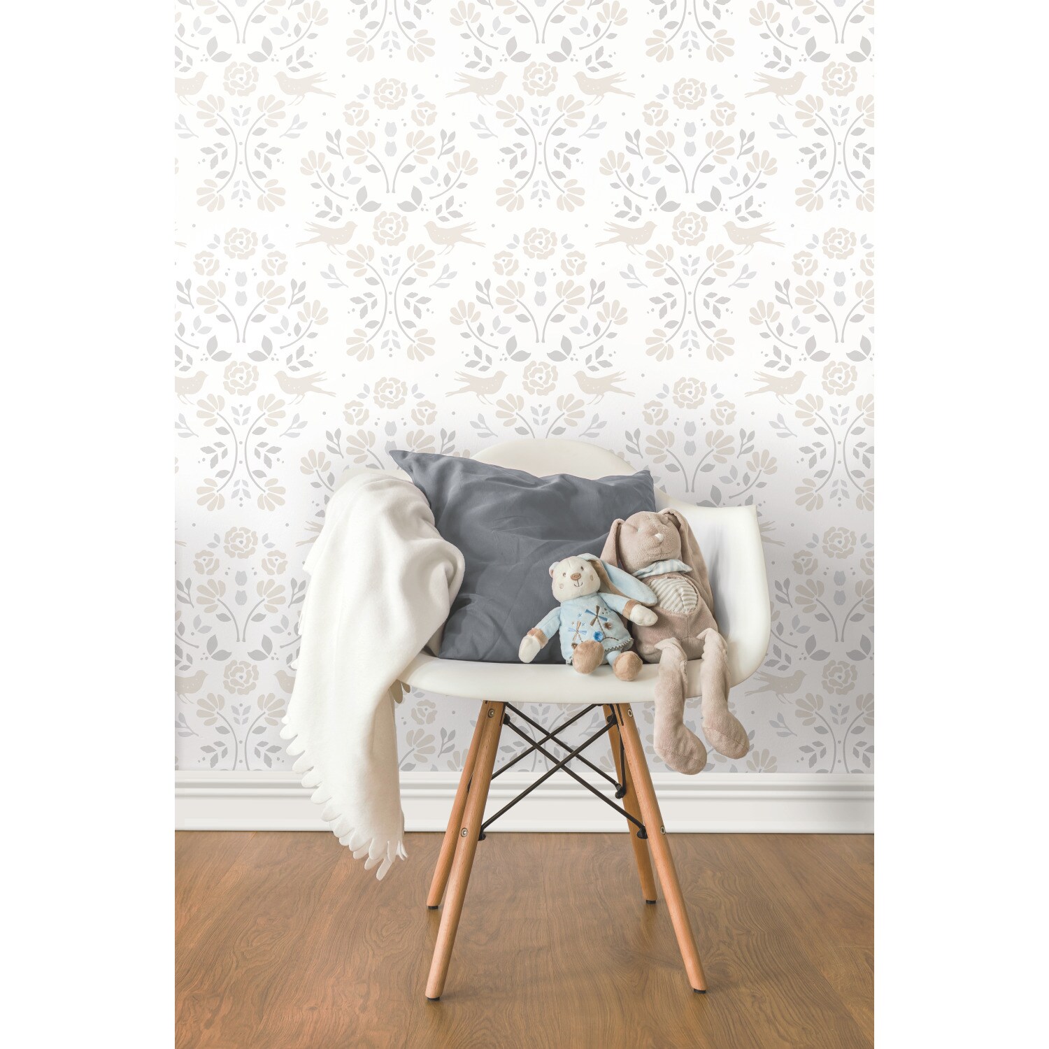 Roommates 2829 Sq Ft Neutral Vinyl Floral Self Adhesive Peel And Stick Wallpaper In The 