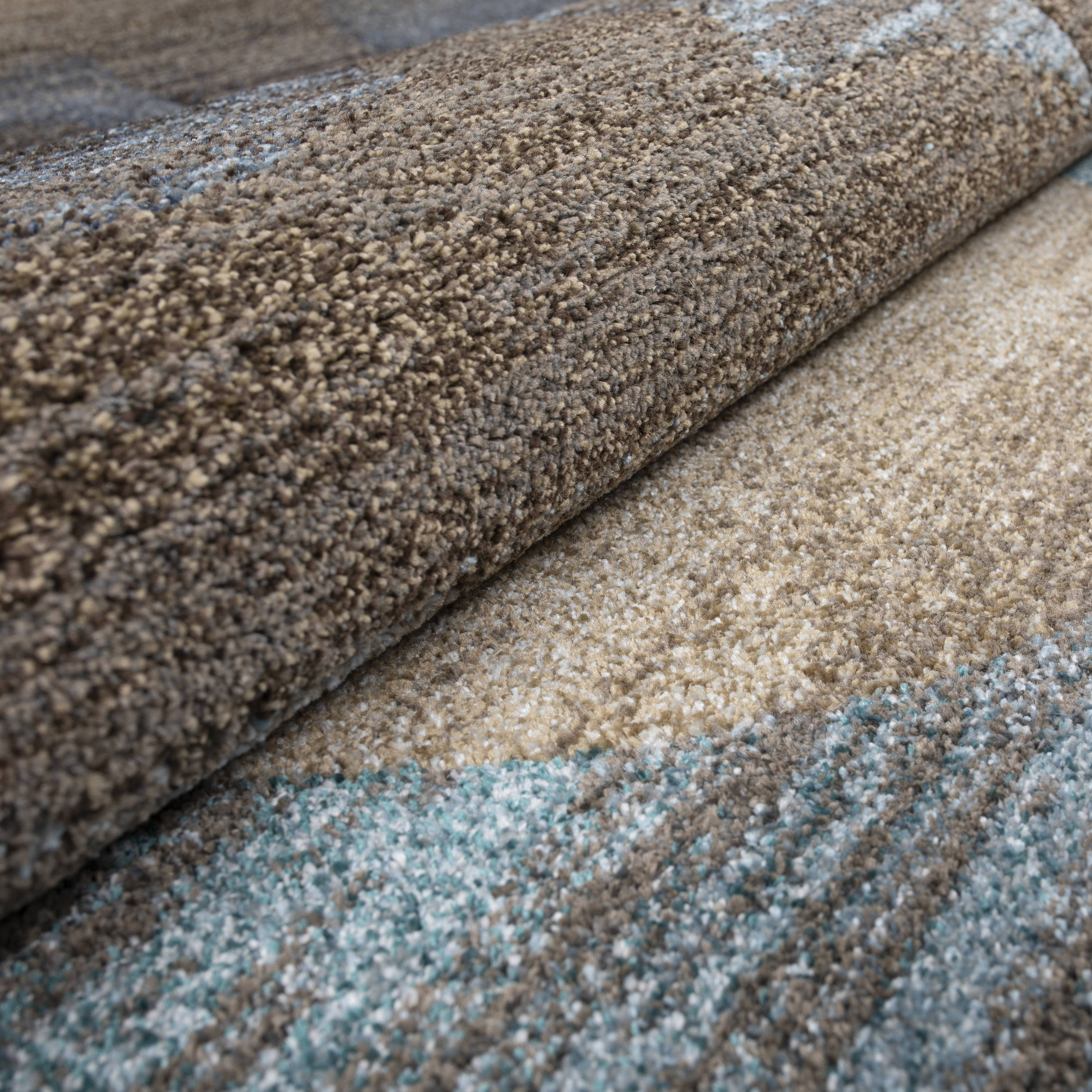 Wellington Blue and Beige Synthetic Rectangular Area Rug