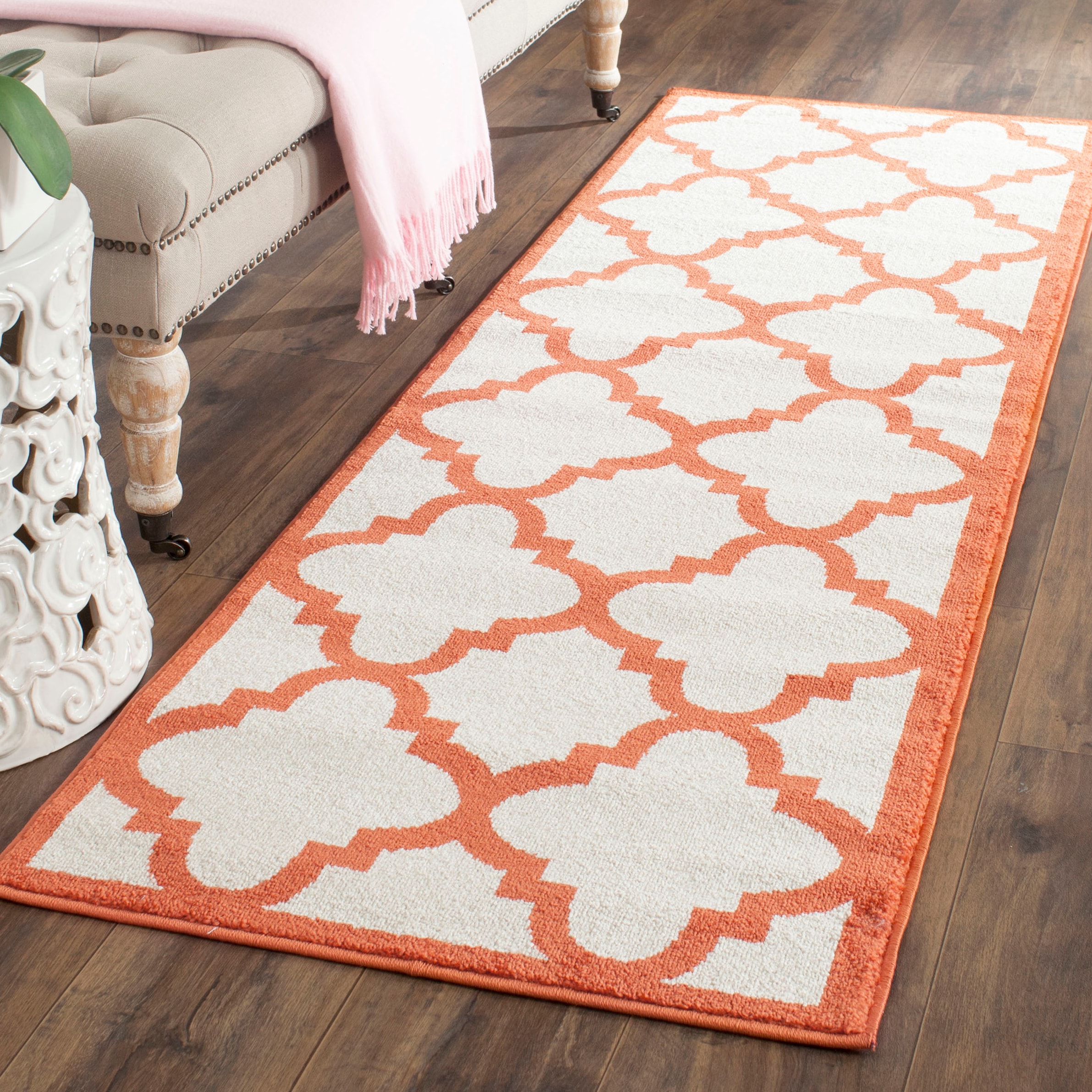 Safavieh AMT423F-29 Amherst Pompey 2 x 9 (ft) Loomed Synthetic Beige/Orange Rectangular Indoor Geometric Runner rug