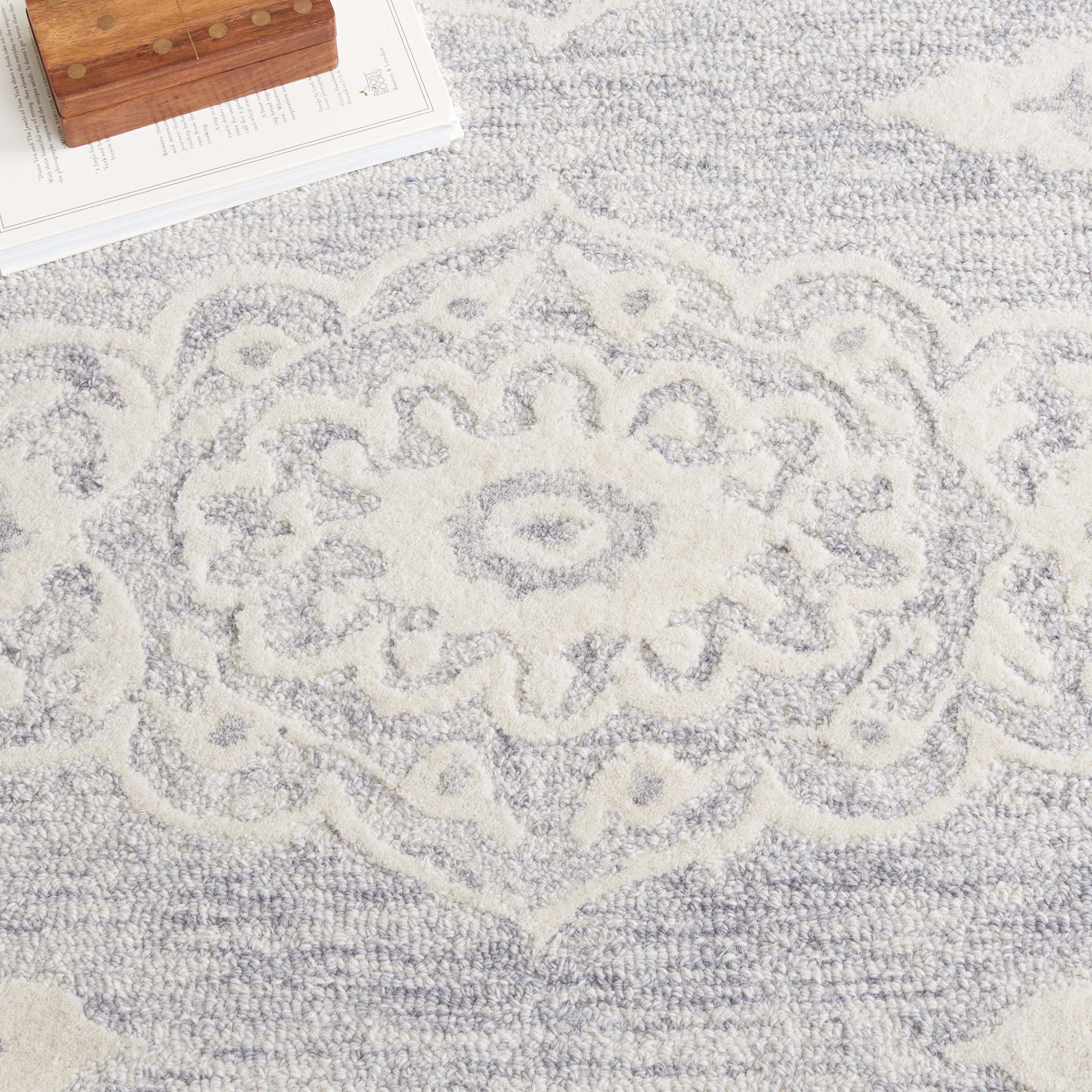 Safavieh EBN655F-8 rugs - View #4