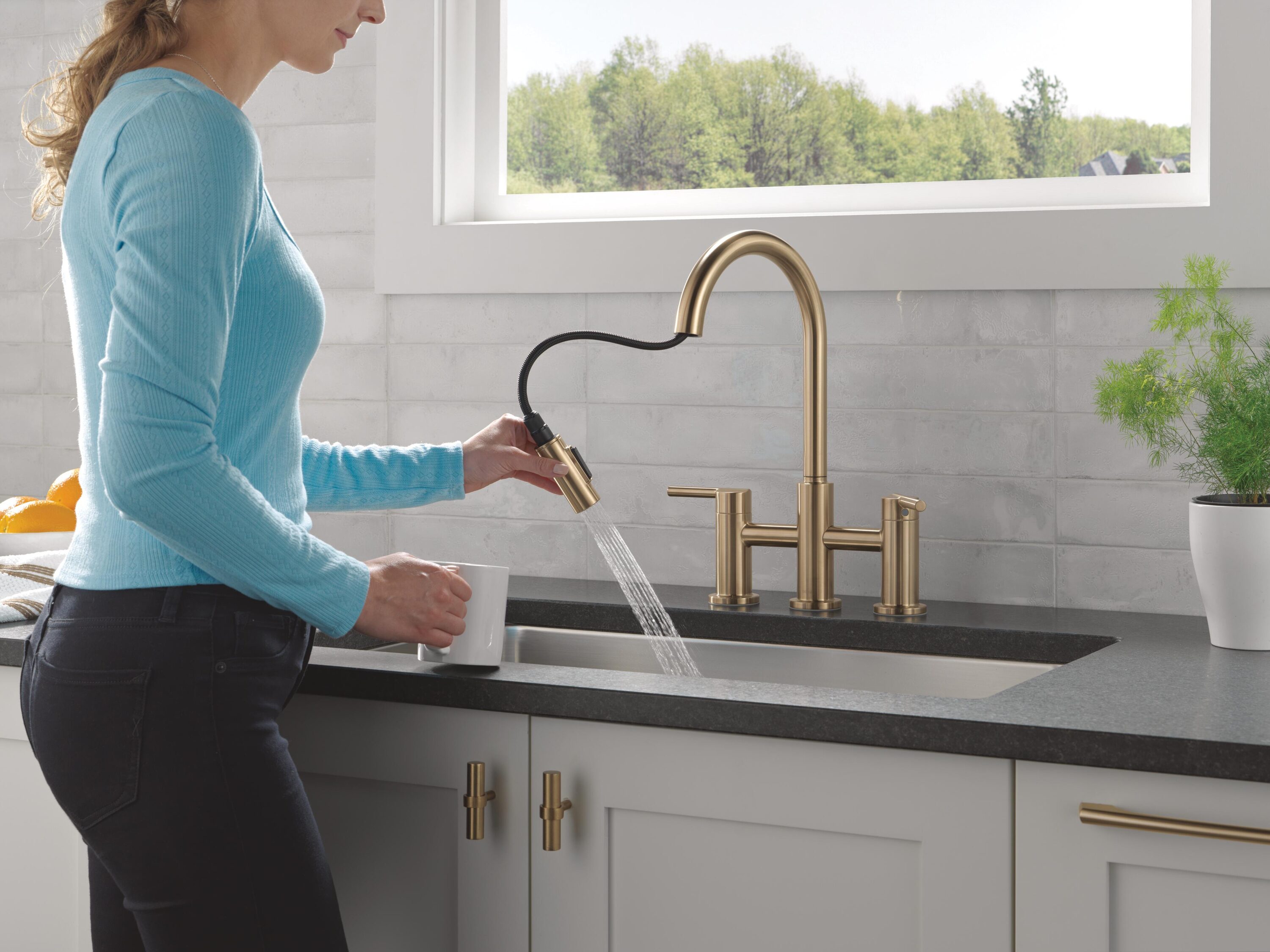 Delta 39876LF-CZ Kitchen-Faucets - View #2