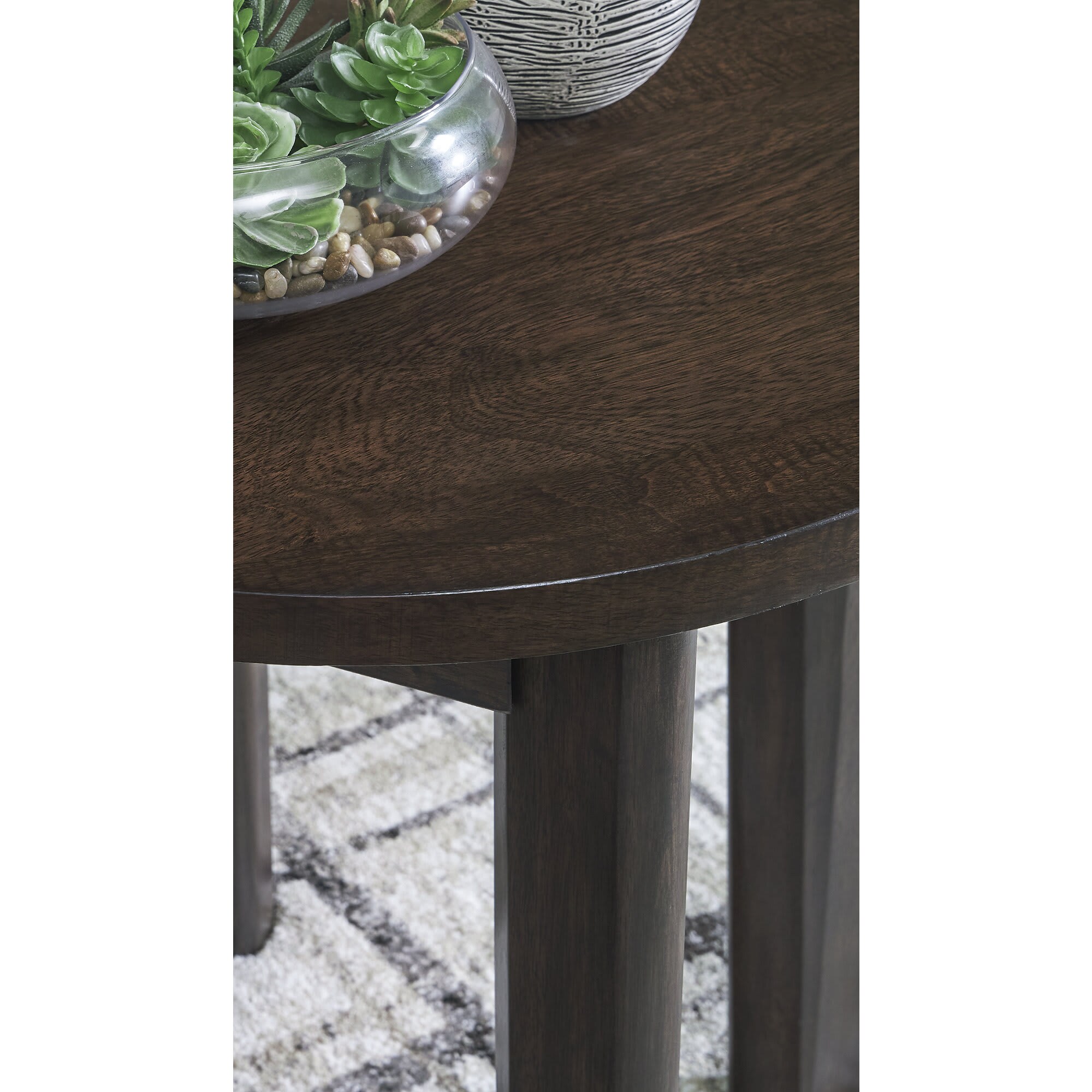 Signature Design by Ashley T657-6 End-Tables - View #6
