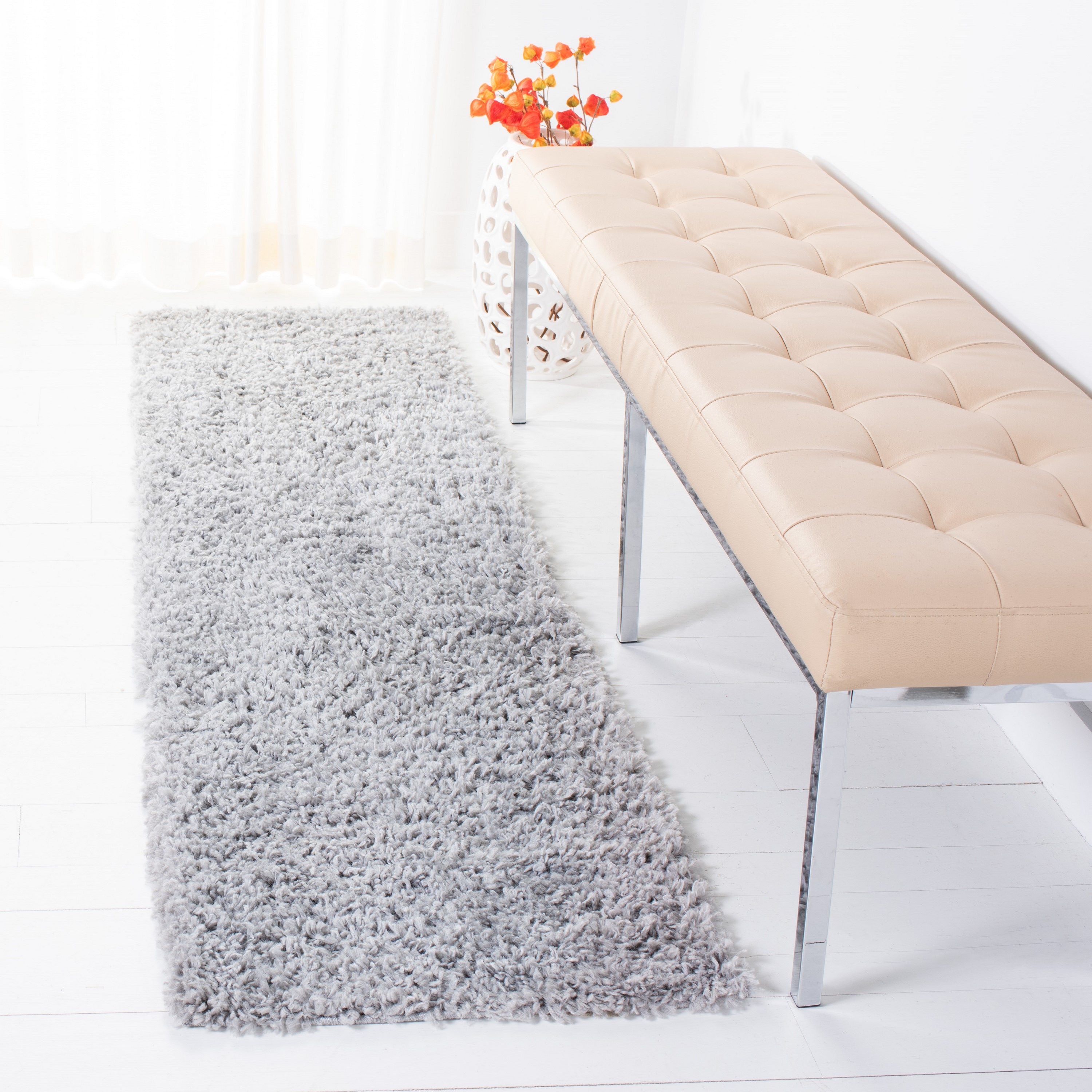 Safavieh AUG200G-213 August Shag 2 x 13 (ft) Loomed Polypropylene Silver Rectangular Indoor Solid Farmhouse/Cottage Runner rug