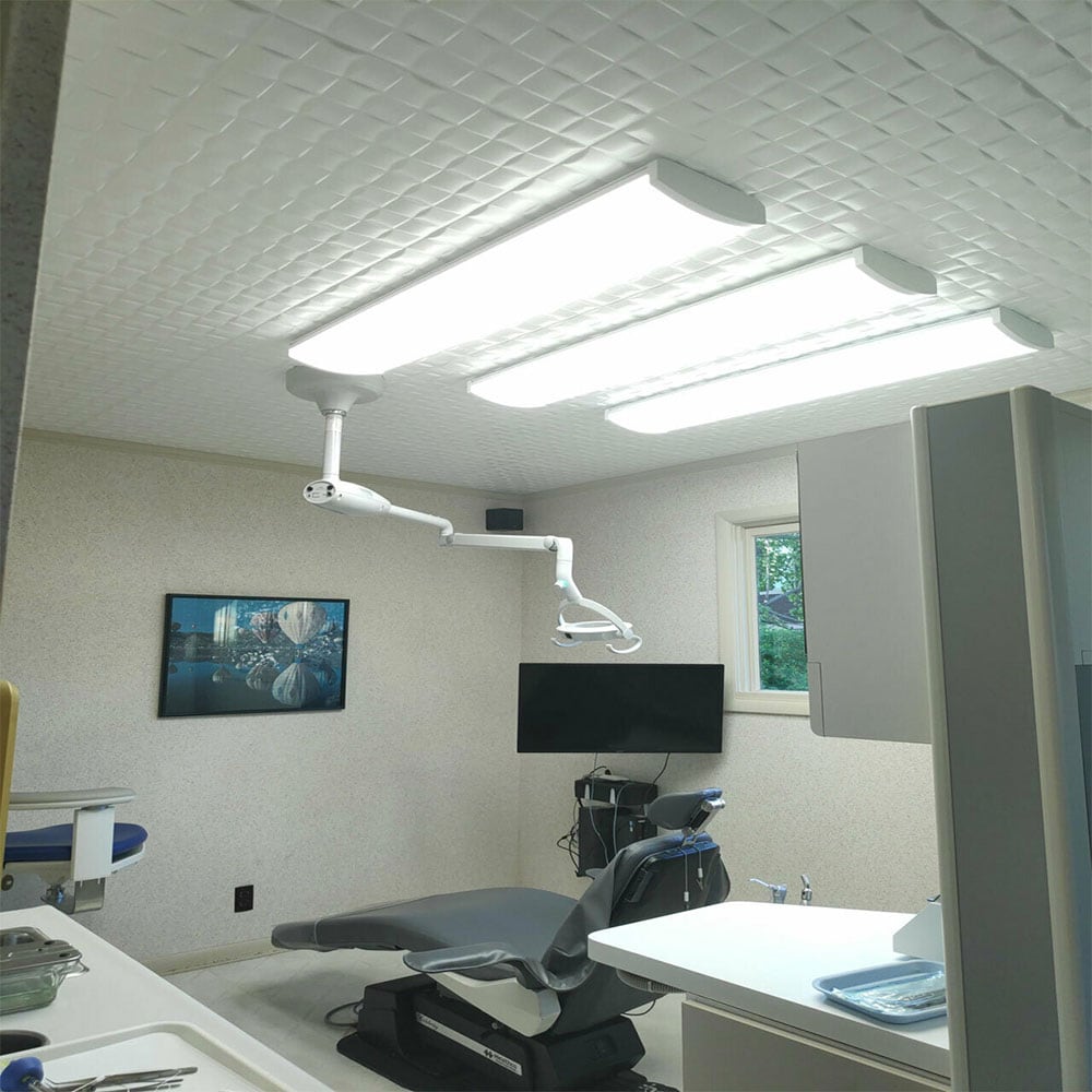 A La Maison Ceilings R25PW-8 Ceiling-Tile - View #4