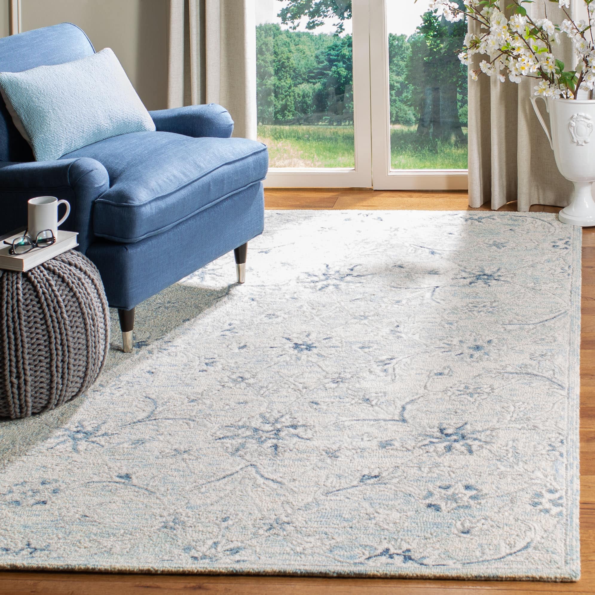  Micro Loop 506 Light Blue/Ivory Traditional 4ft x 6ft Small Rectangle Rug