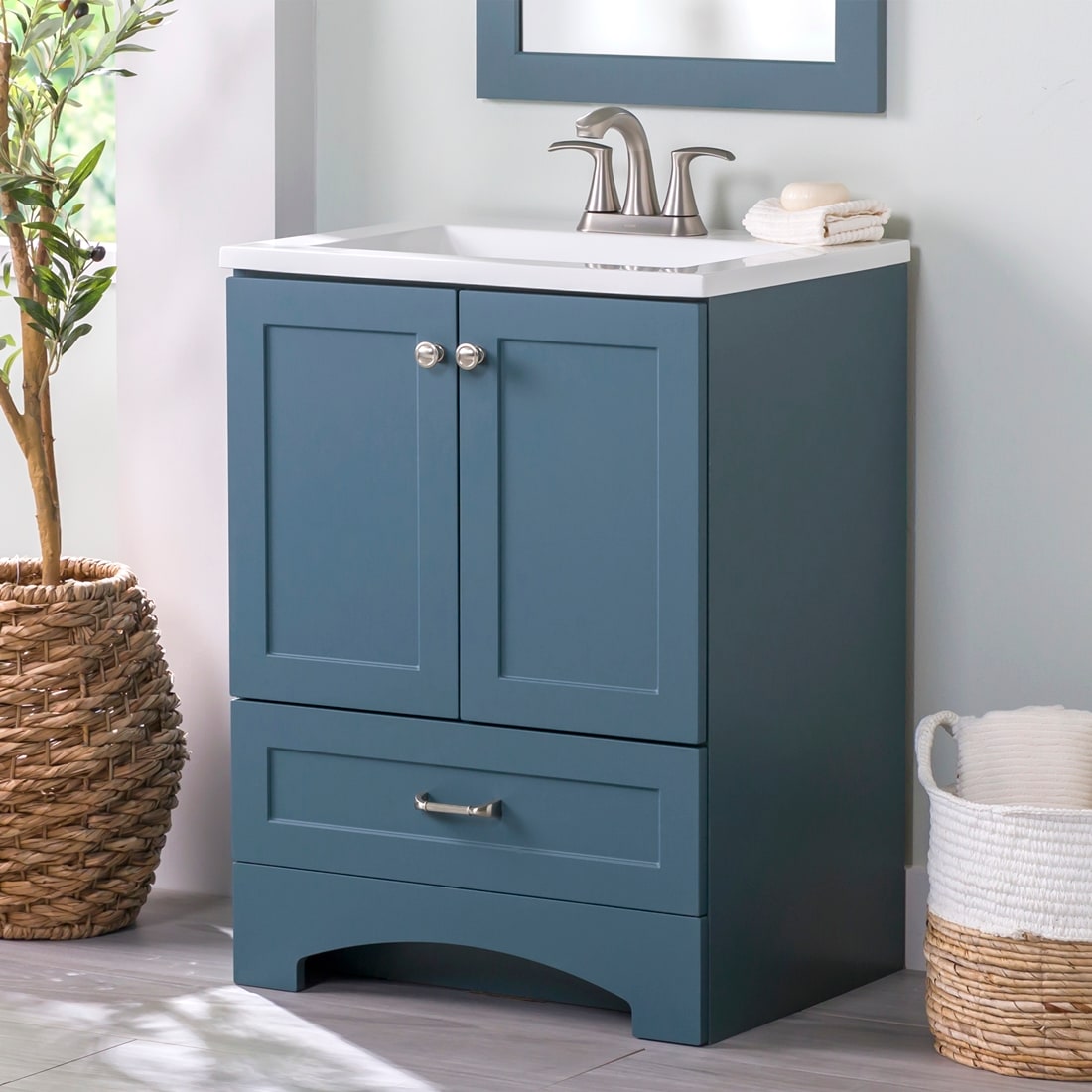 Diamond NOW Cassidy 24-in Admiral Blue Single Sink Bathroom Vanity with ...