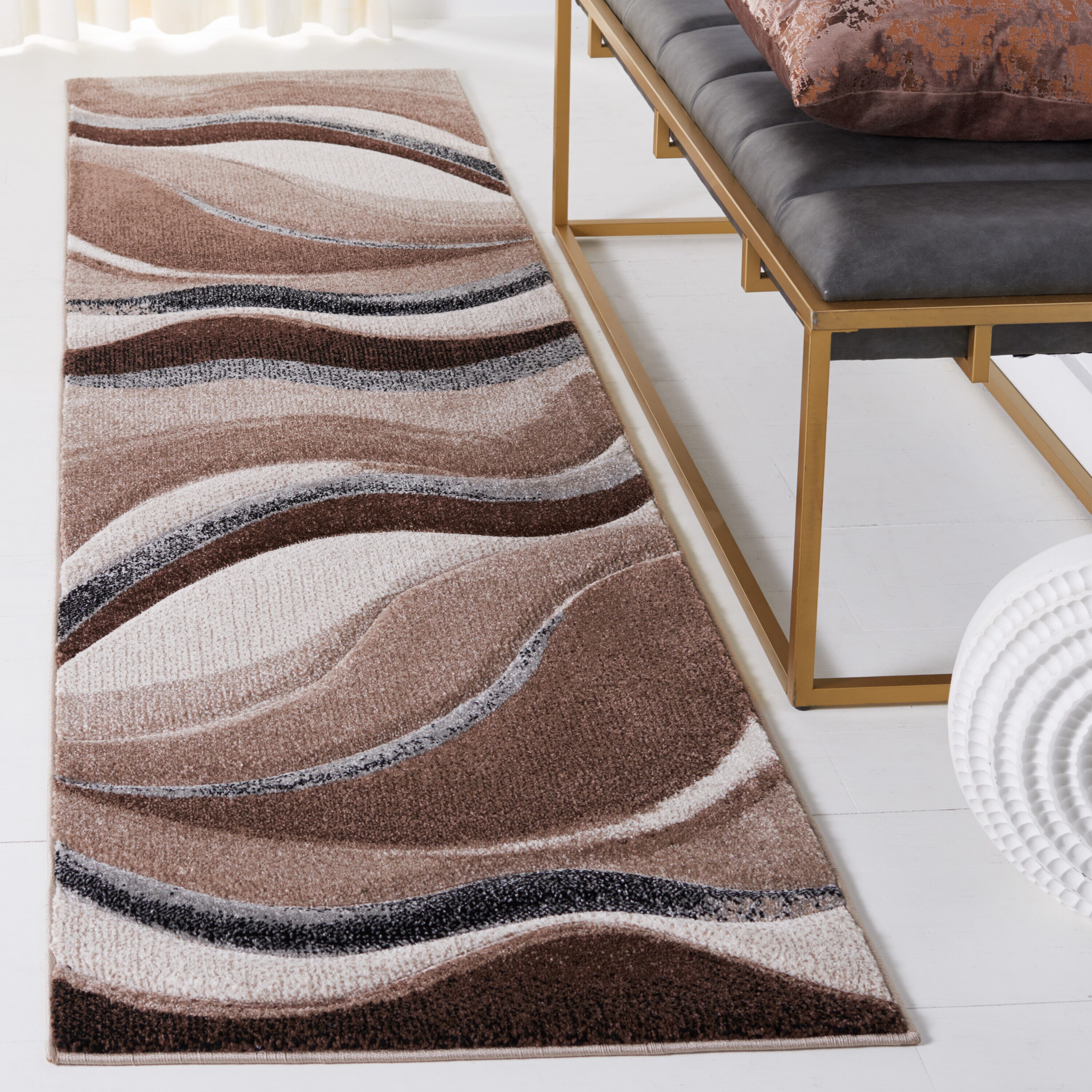 Safavieh - Hollywood 718P Brown/Ivory 2 x 8 Runner rug