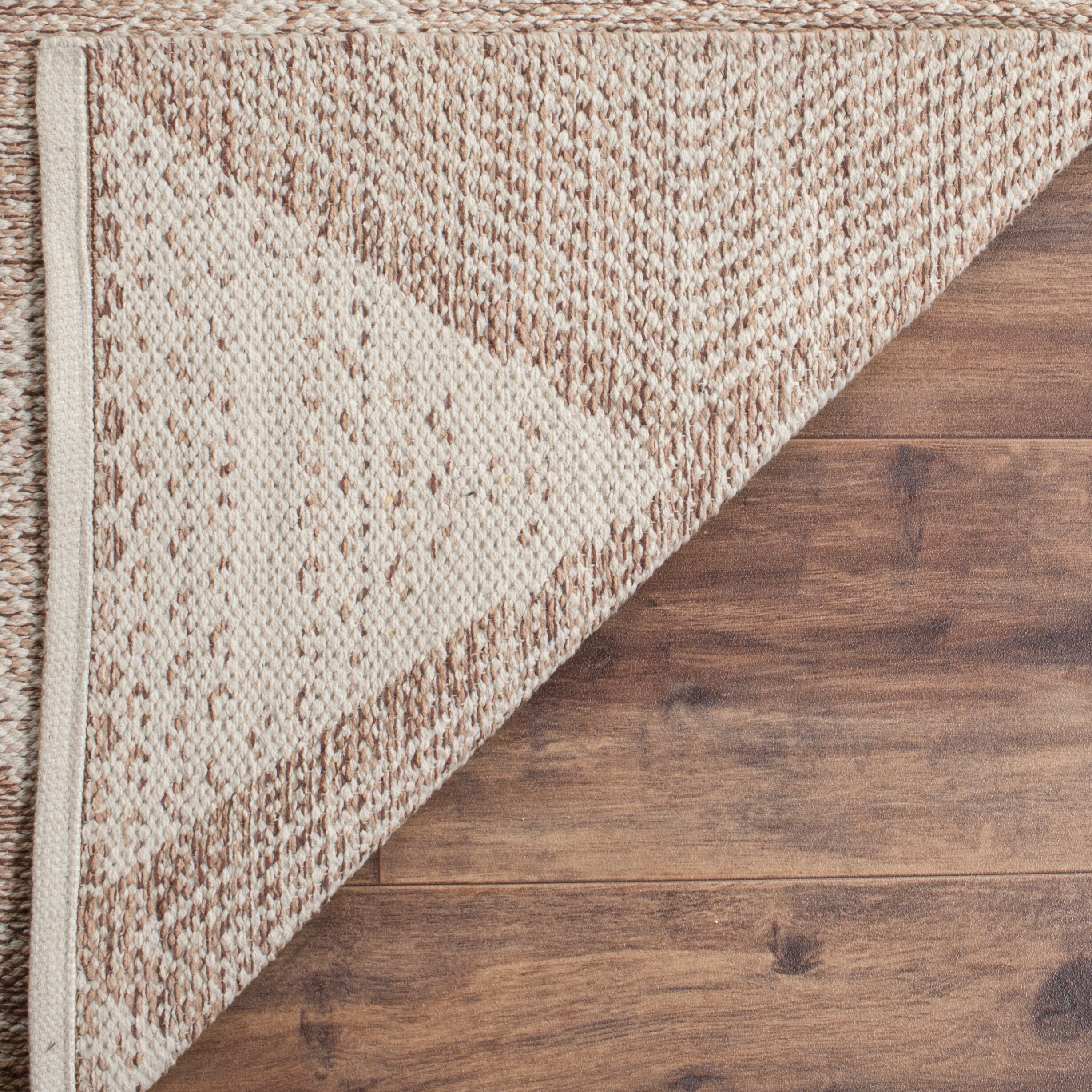 Safavieh MTK822E-5 rugs - View #4
