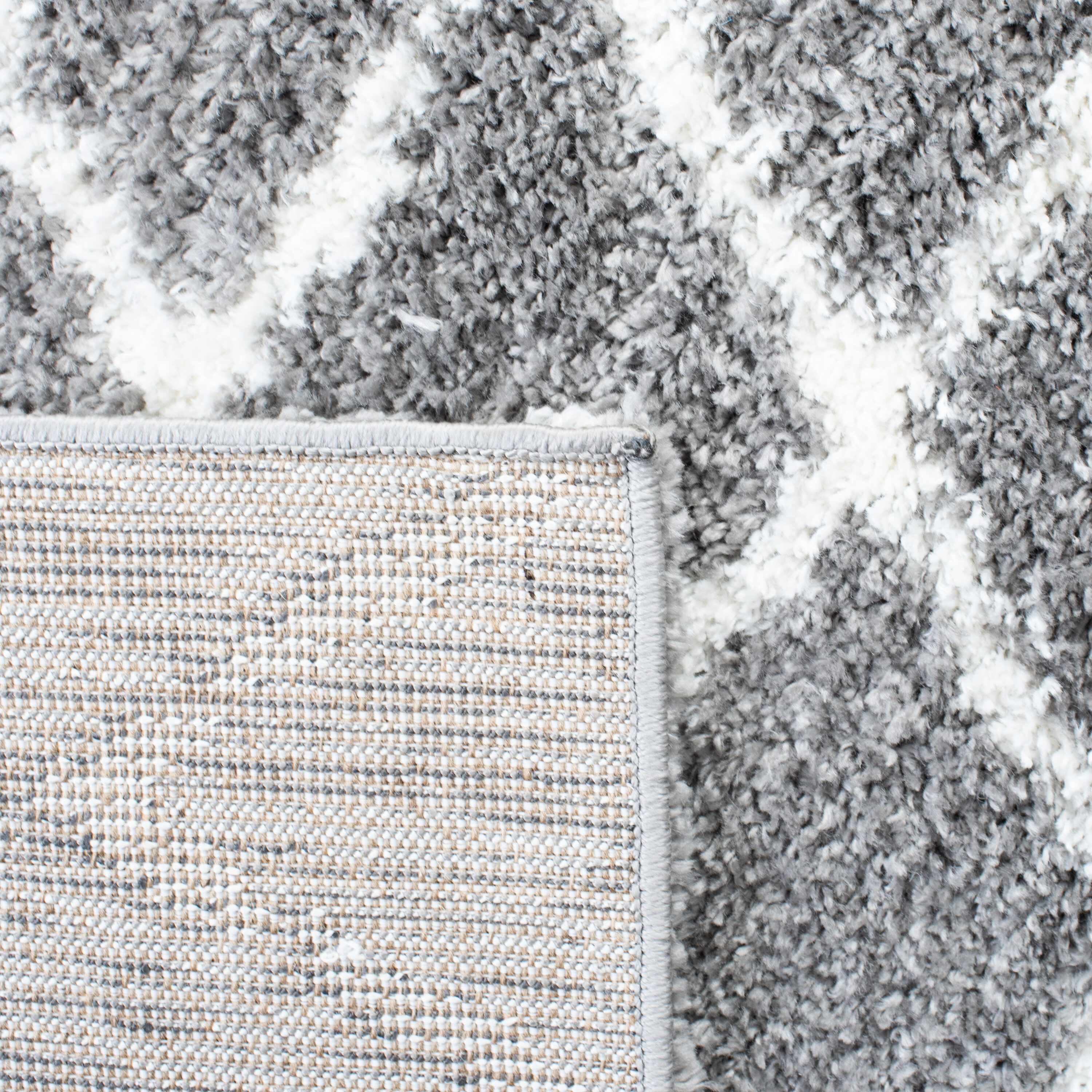 Safavieh BER165B-6 rugs - View #4