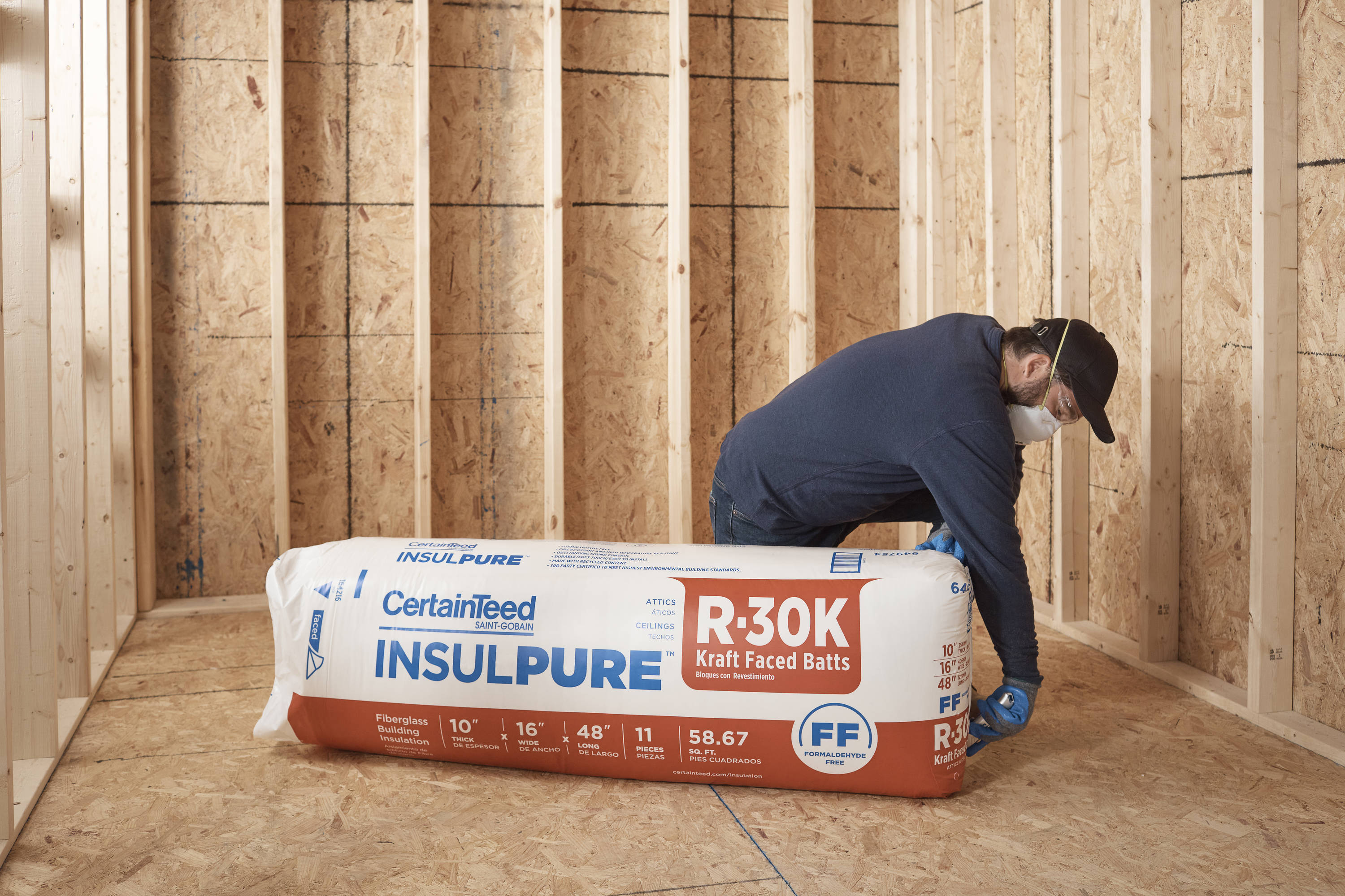 CertainTeed InsulPure R-30 Attic 58.67-sq ft Kraft Faced