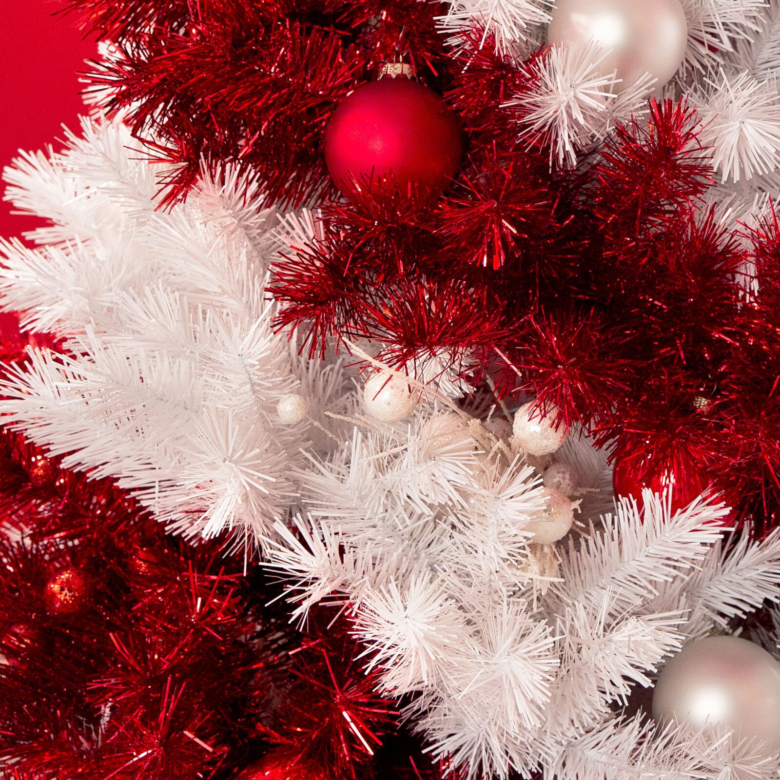 Treetopia 197082 Artificial-Christmas-Trees - View #4