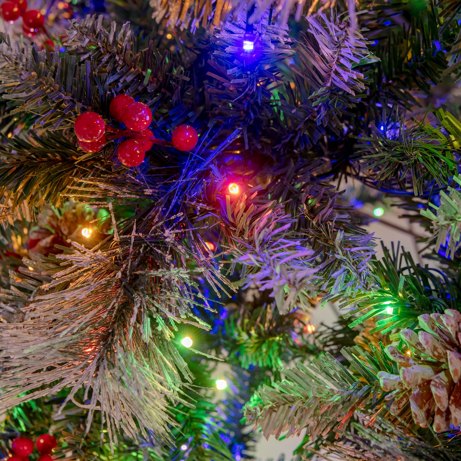 WELLFOR CM-HPY-23193 Artificial-Christmas-Trees - View #4