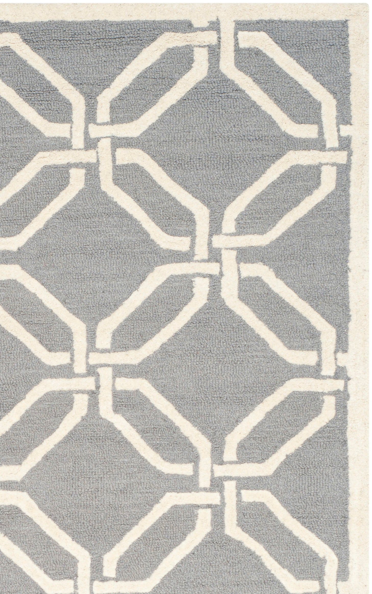 Safavieh CAM311D-4 rugs - View #4