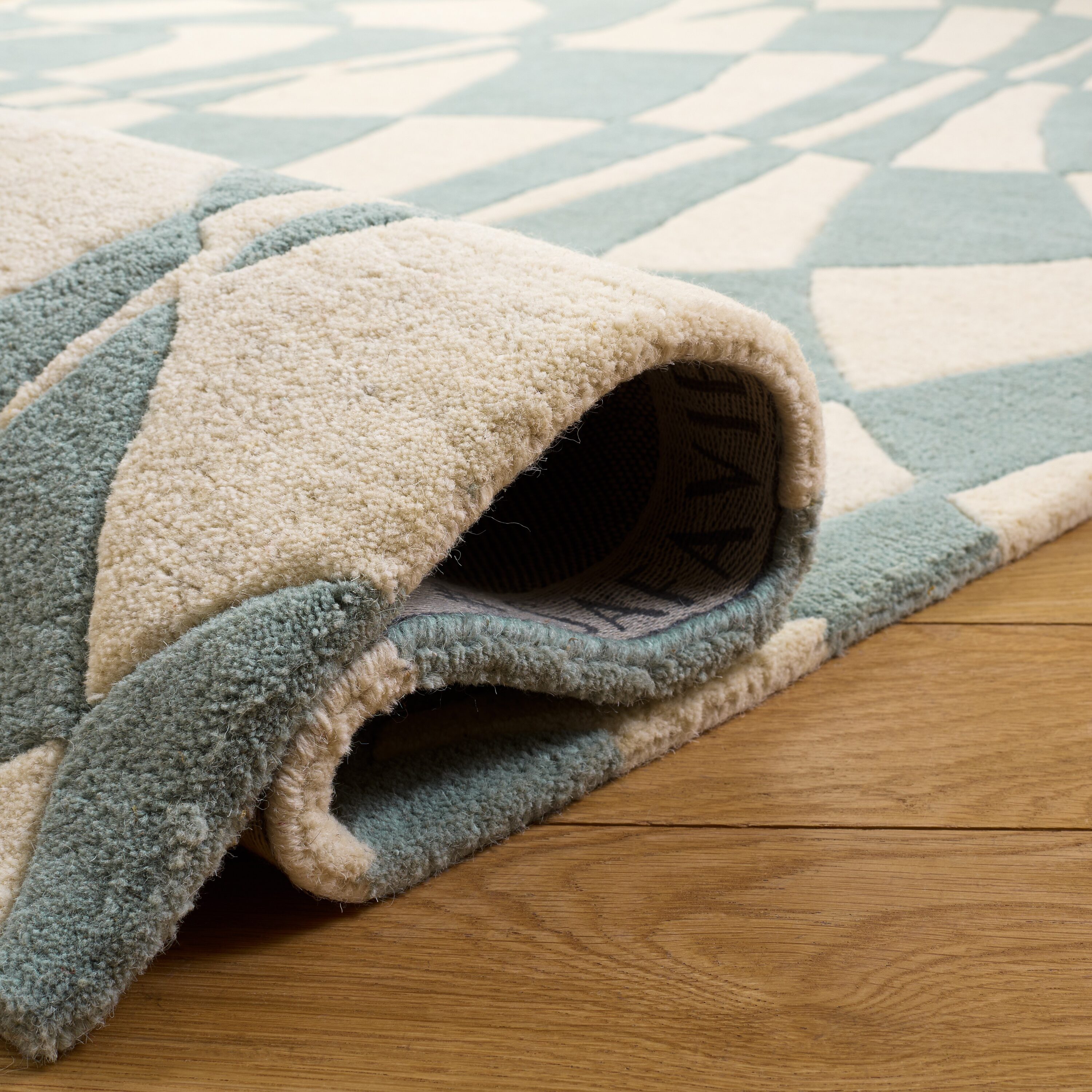 Safavieh SOH763A-5 rugs - View #7