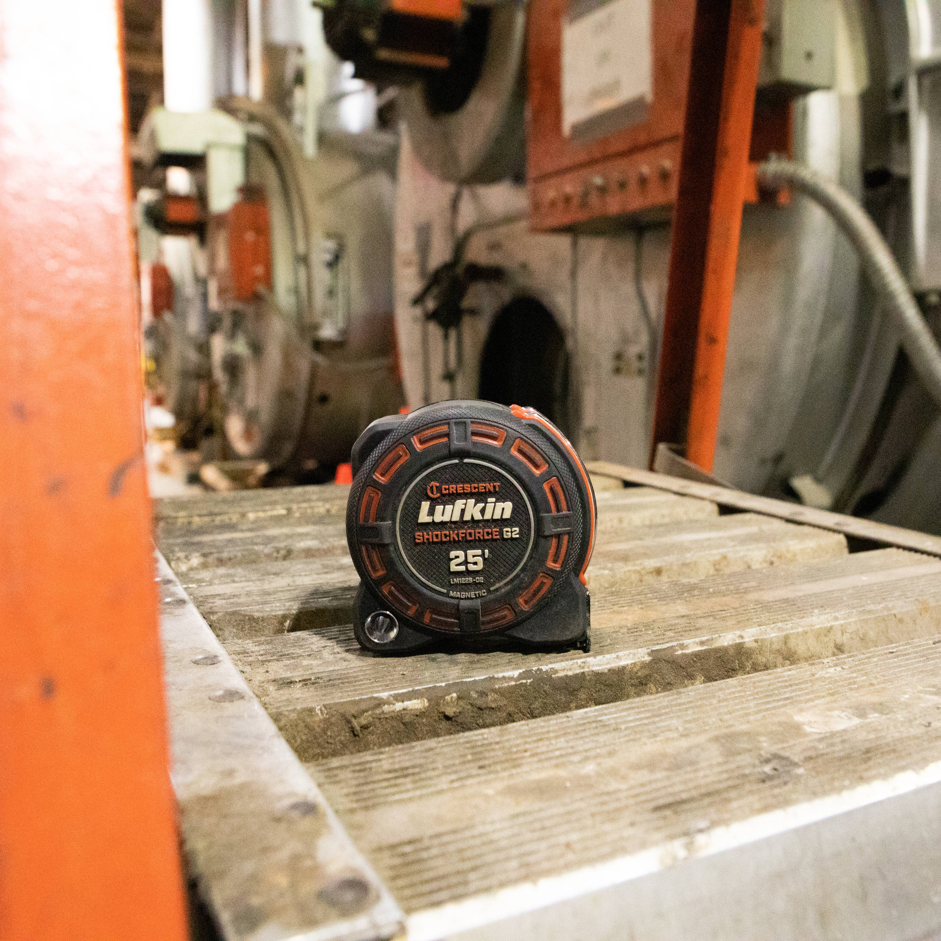 Crescent Lufkin Shockforce G2 25-ft Tape Measure