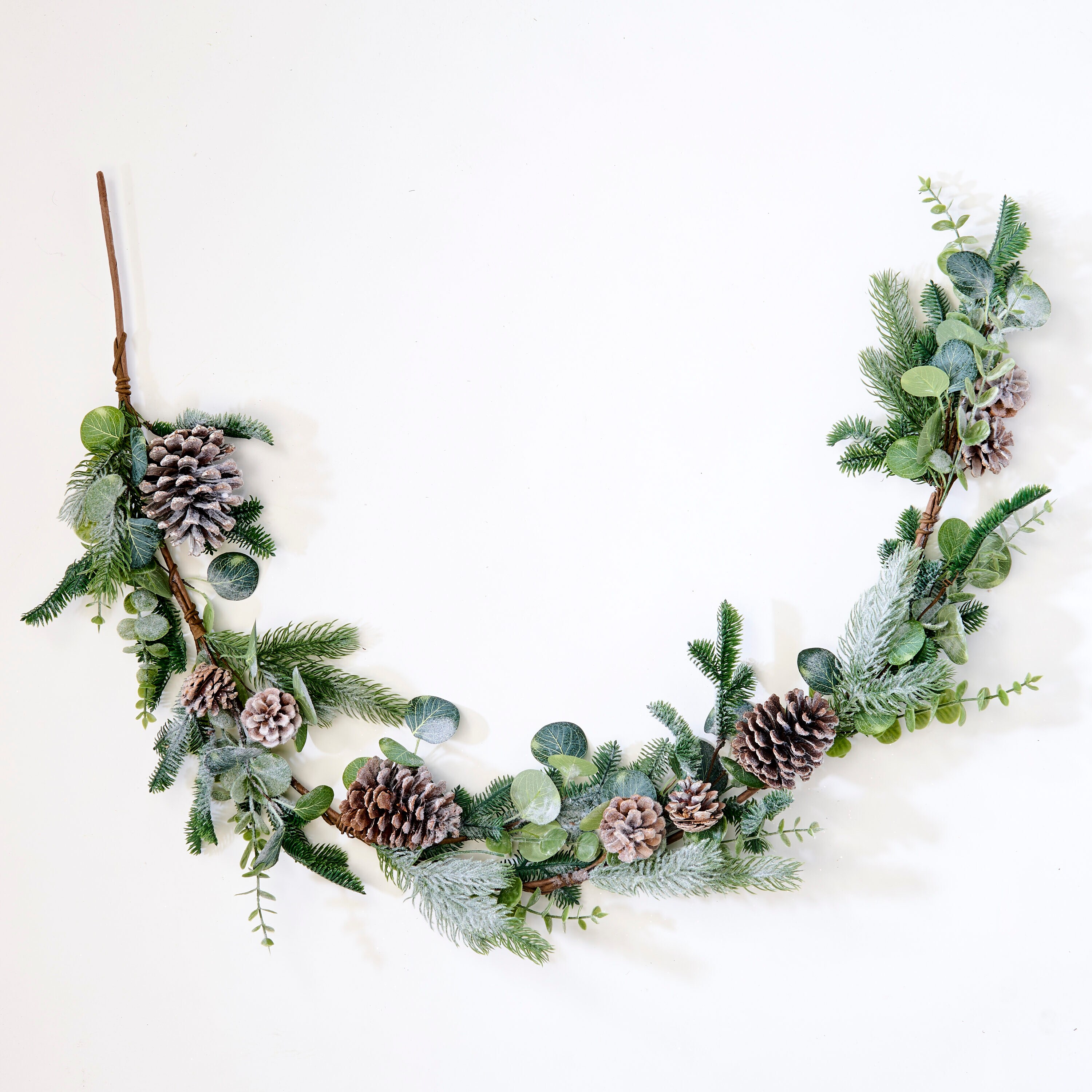 Worth Imports Indoor (non powered) 0.25-ft Leaf Artificial Garland
