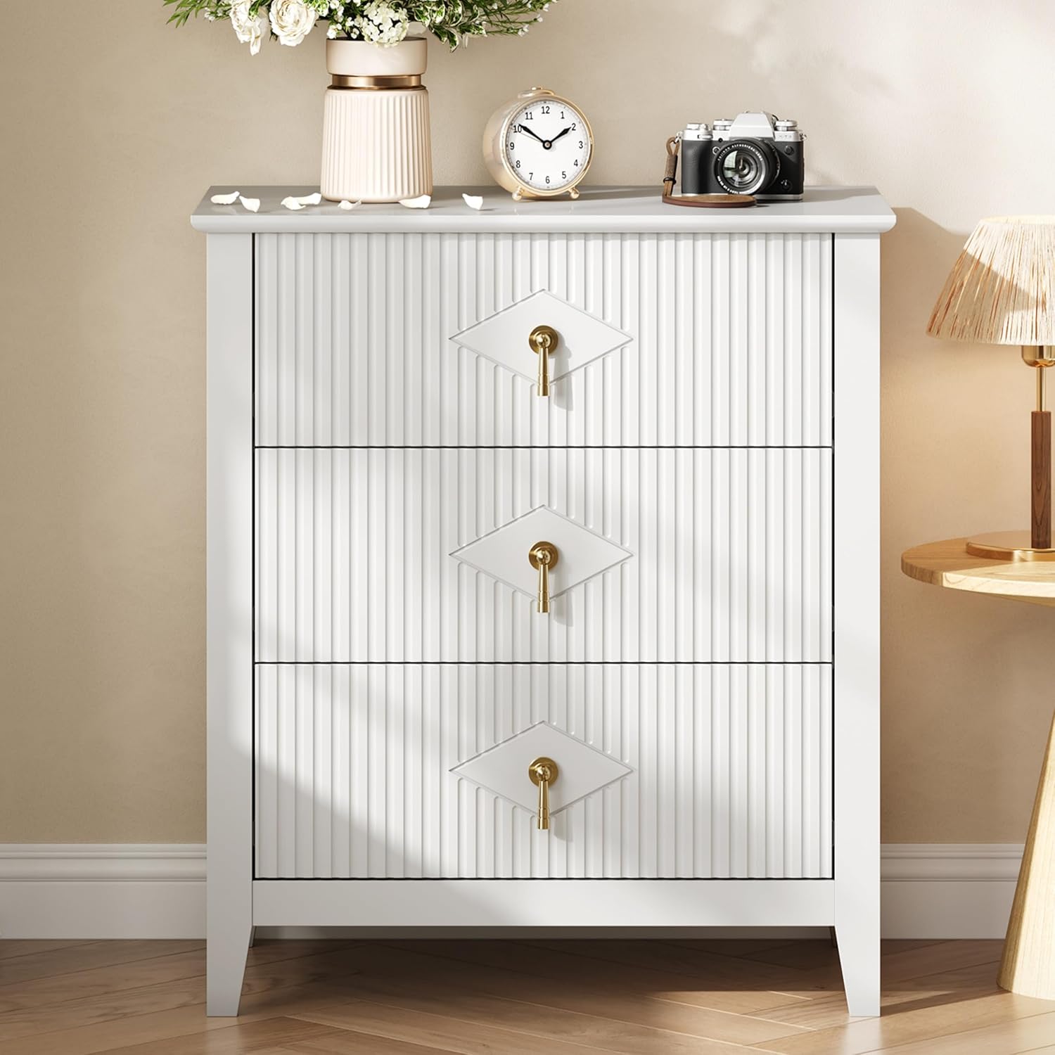 Garvee Wood Nightstand Fluted Dresser for Bedroom 27.5 Inch Wide 3-Drawer Bedside Tables Modern Chest of Drawers Storage End Table Living Room Hallway Entryway White