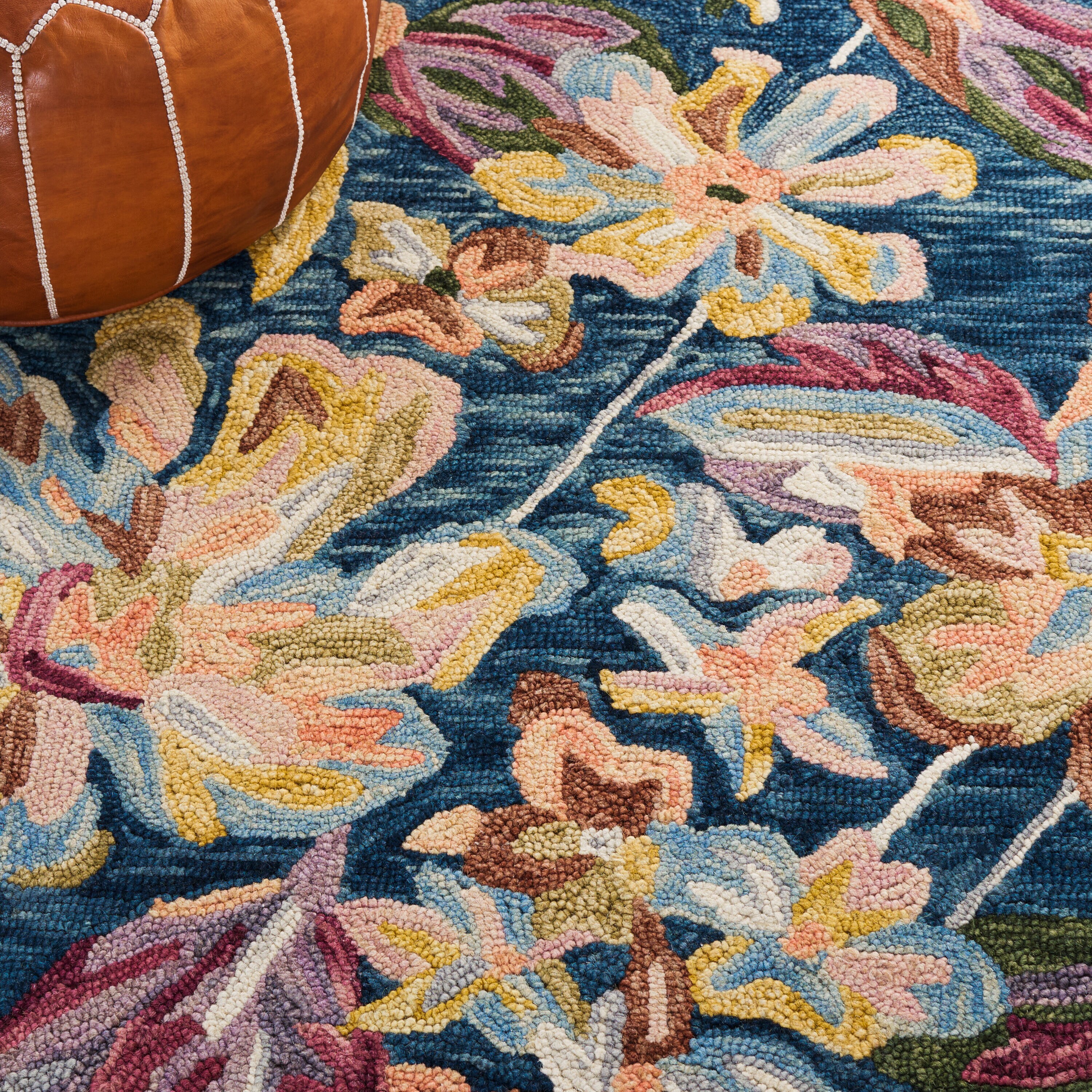 Safavieh BLM461M-4 rugs - View #5