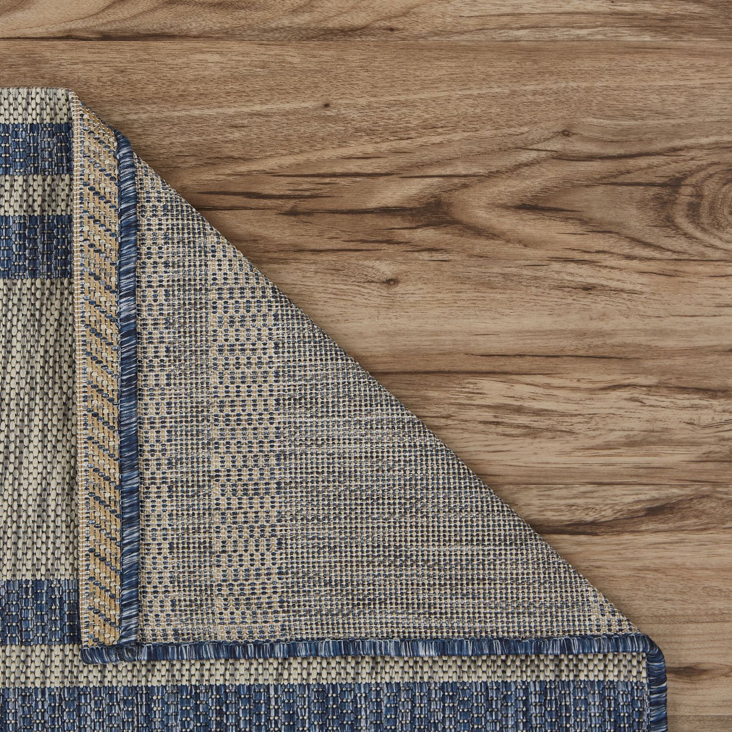 Nautical Gray and Blue Synthetic 5' x 7' Area Rug