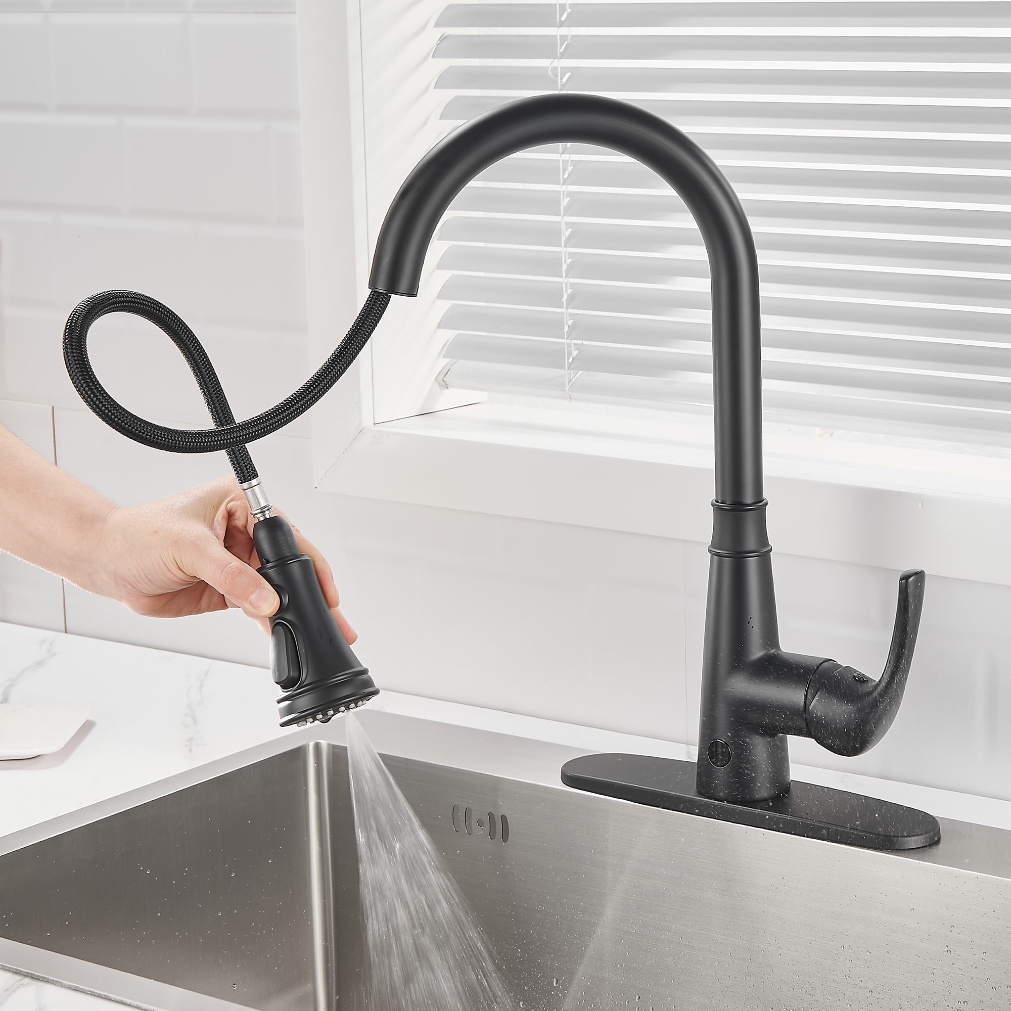 Zalerock L2KF15 Kitchen-Faucets - View #3