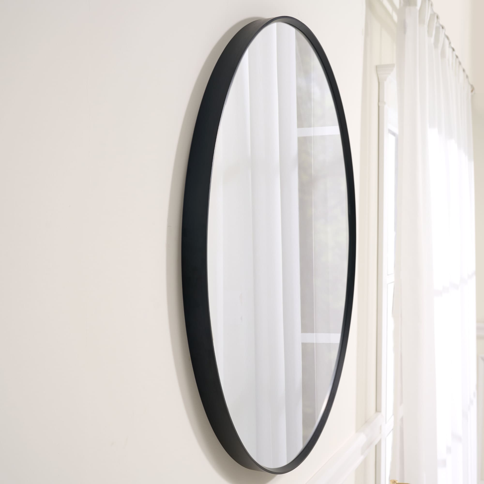 WELLFOR R1 Bathroom Mirror 32-in x 32-in Matte Black Round Framed ...