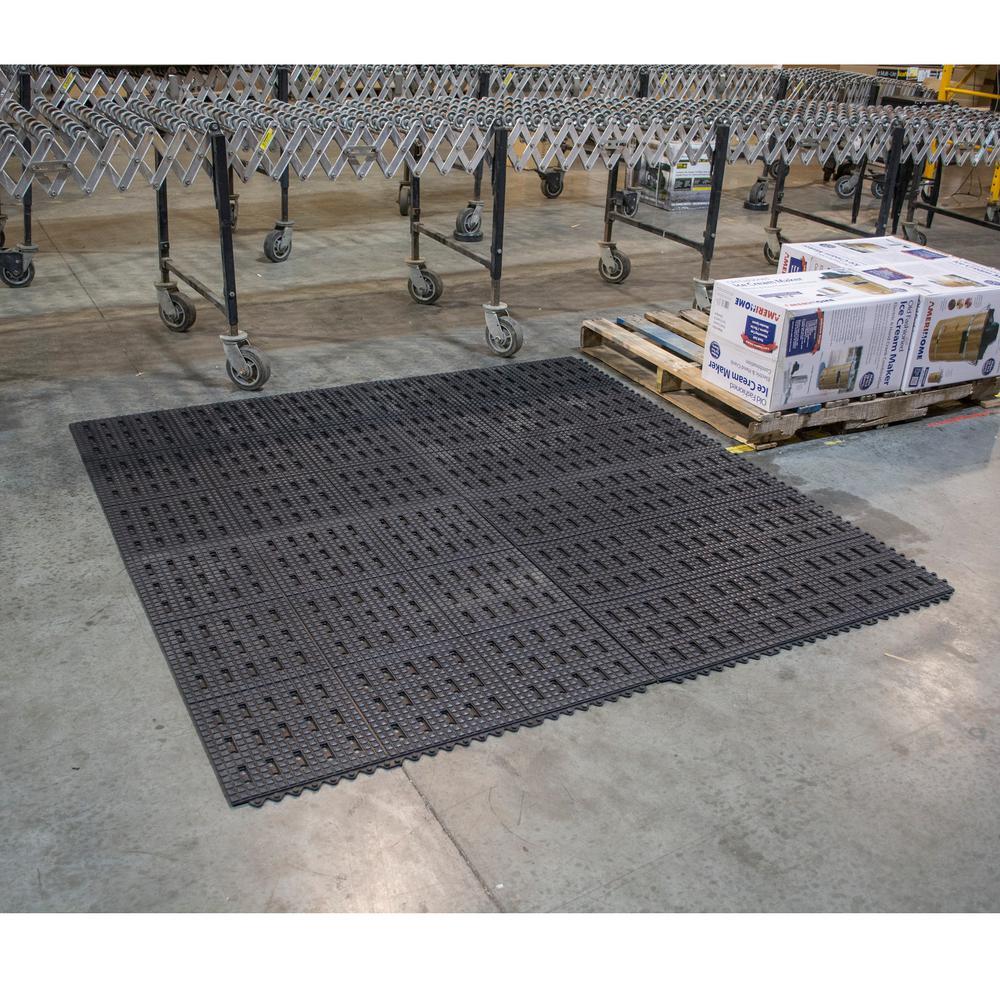 Project Source 3-ft x 3-ft Interlocking Black Rectangular Indoor or Outdoor  Anti-fatigue Mat in the Mats department at