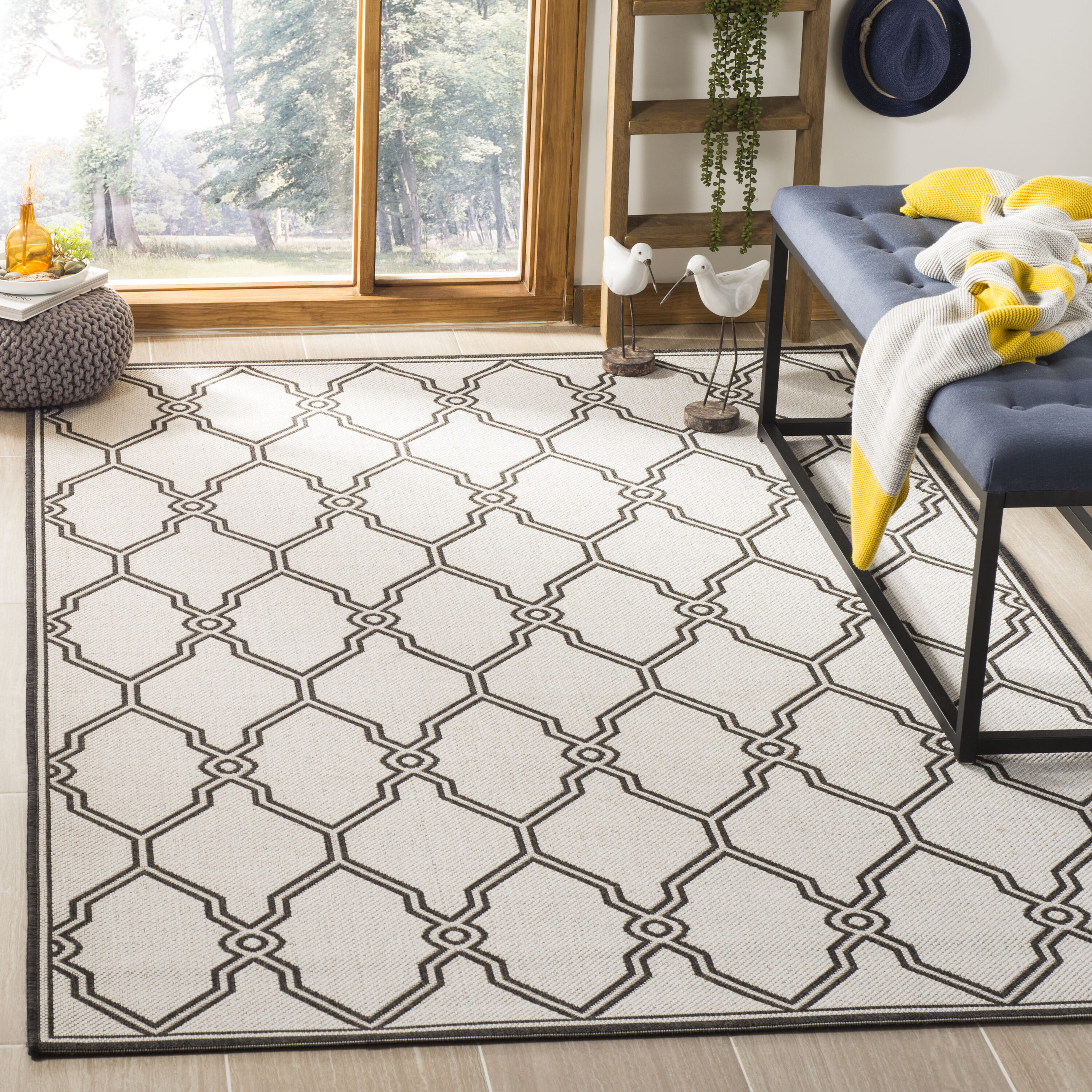 Safavieh LND124A-4 Linden Marieka 4 x 6 (ft) Loomed Polypropylene Light Gray/Charcoal Rectangular Indoor Trellis Coastal Area rug