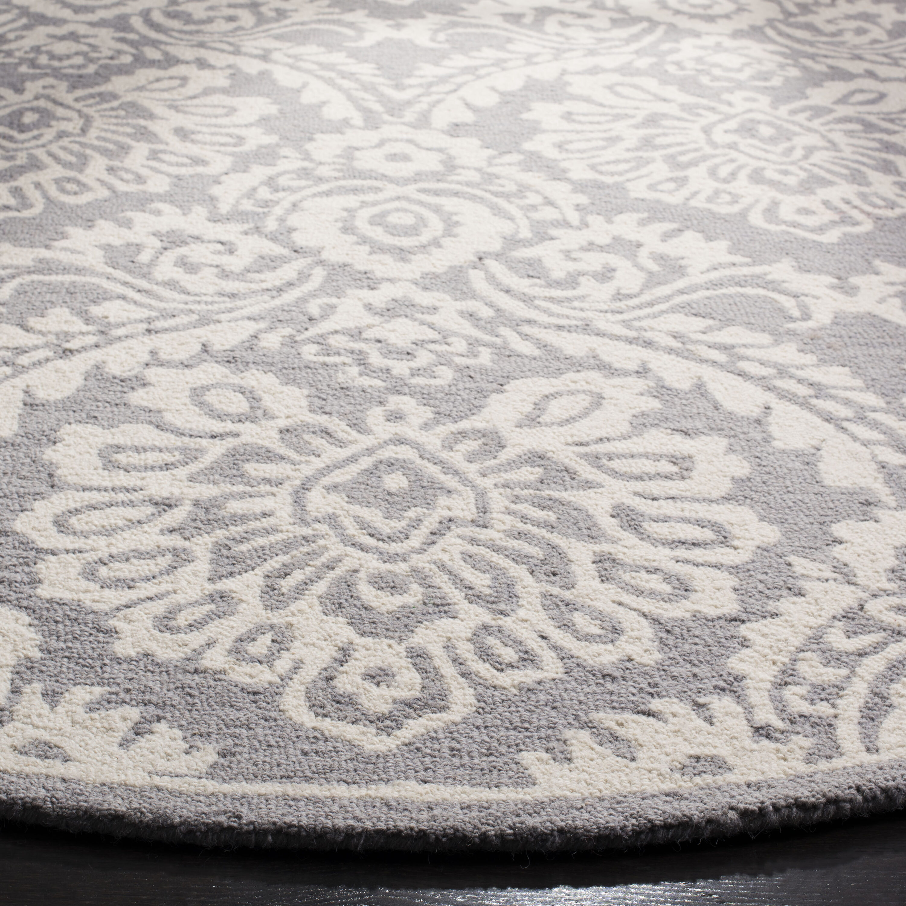Safavieh BLM106F-6R rugs - View #3