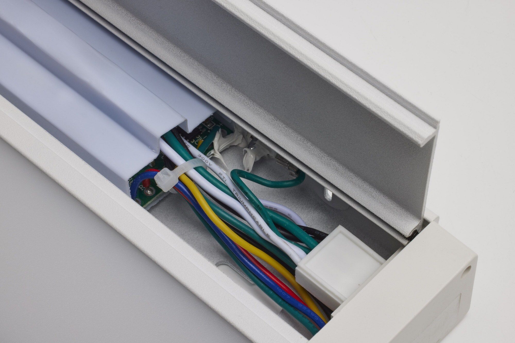 Nuvo Lighting 63/555 Led-Cabinet-Lighting - View #2