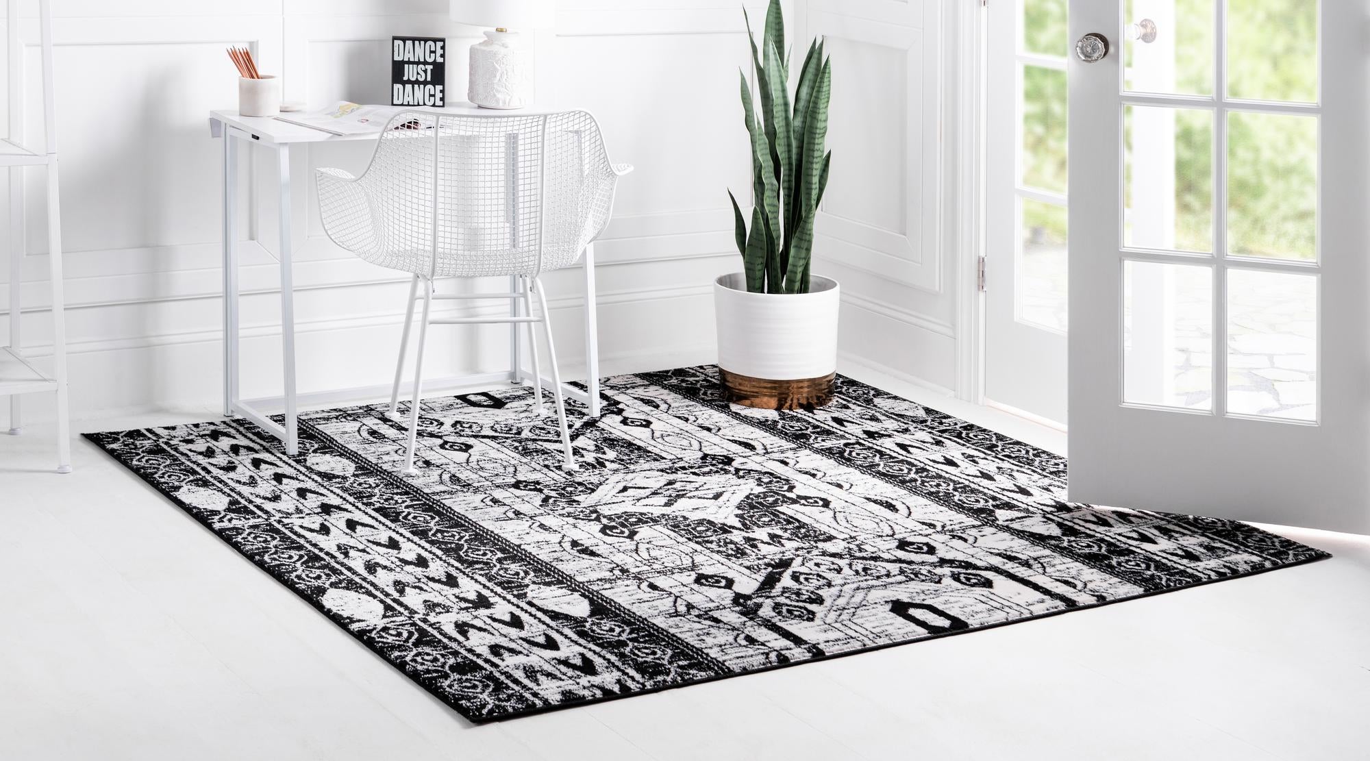 Unique Loom 3152053 Portland 6 x 6 (ft) Loomed Polypropylene Black and White Square Indoor Stripe Area rug