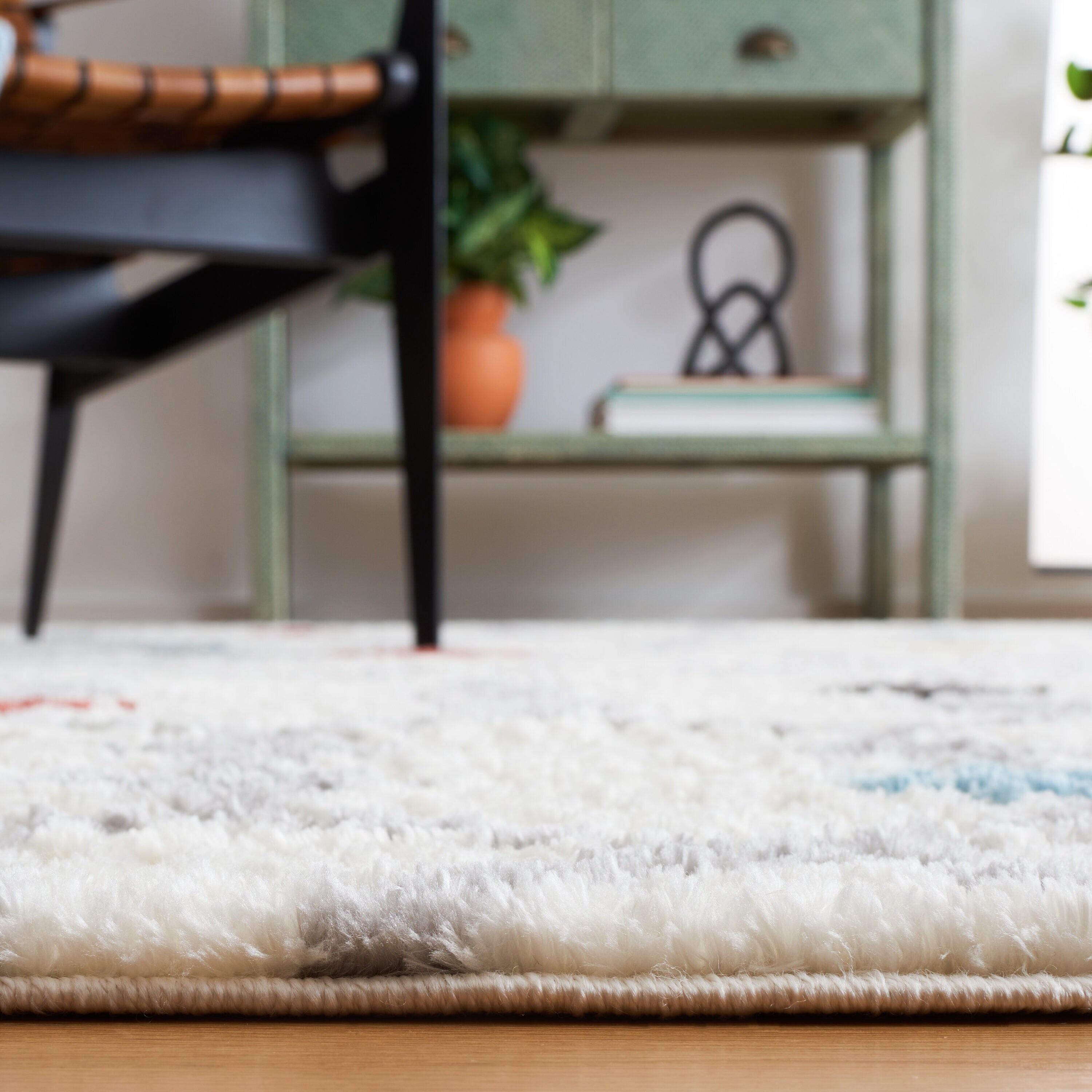 Ivory and Gray Hand-Knotted Synthetic Rectangular Rug