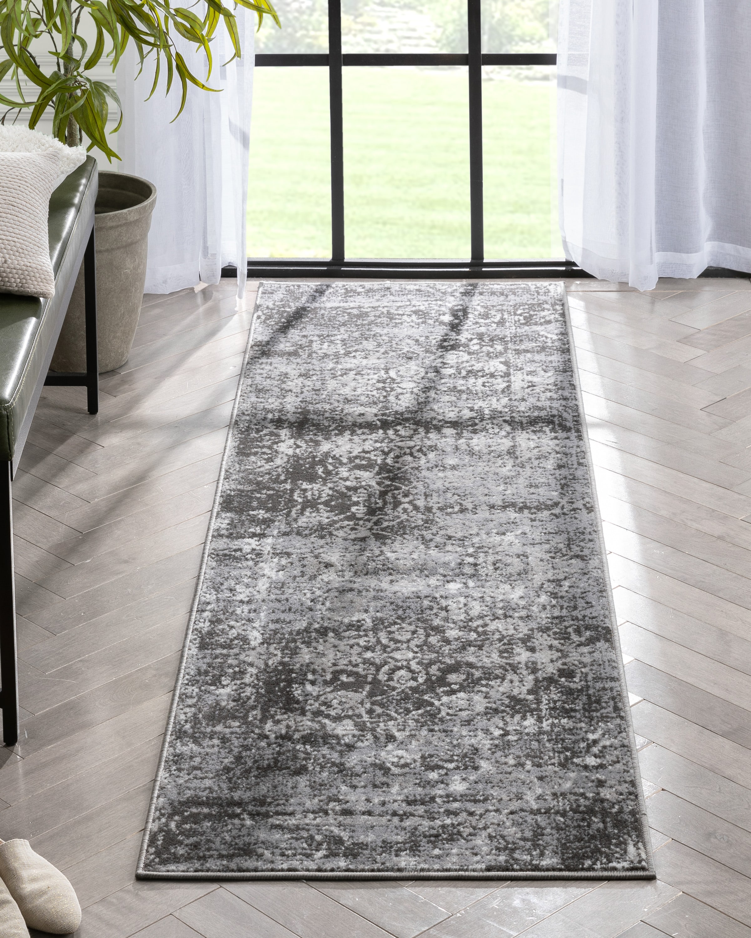 Well Woven ZAZ-17-2 Zazzle 2 x 8 (ft) Loomed Polypropylene Grey Rectangular Indoor Floral/Botanical Vintage Runner rug