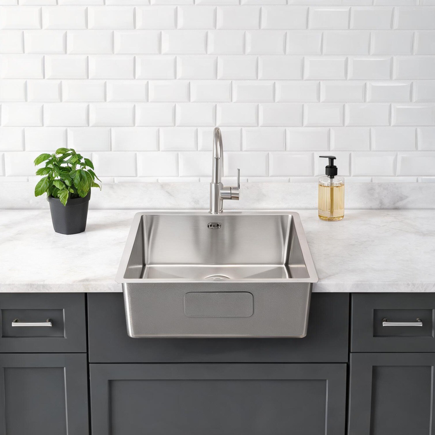 Watnature Brushed Nickel Stainless Steel Undermount Single Bowl Kitchen Sink 23x18x9 Inches