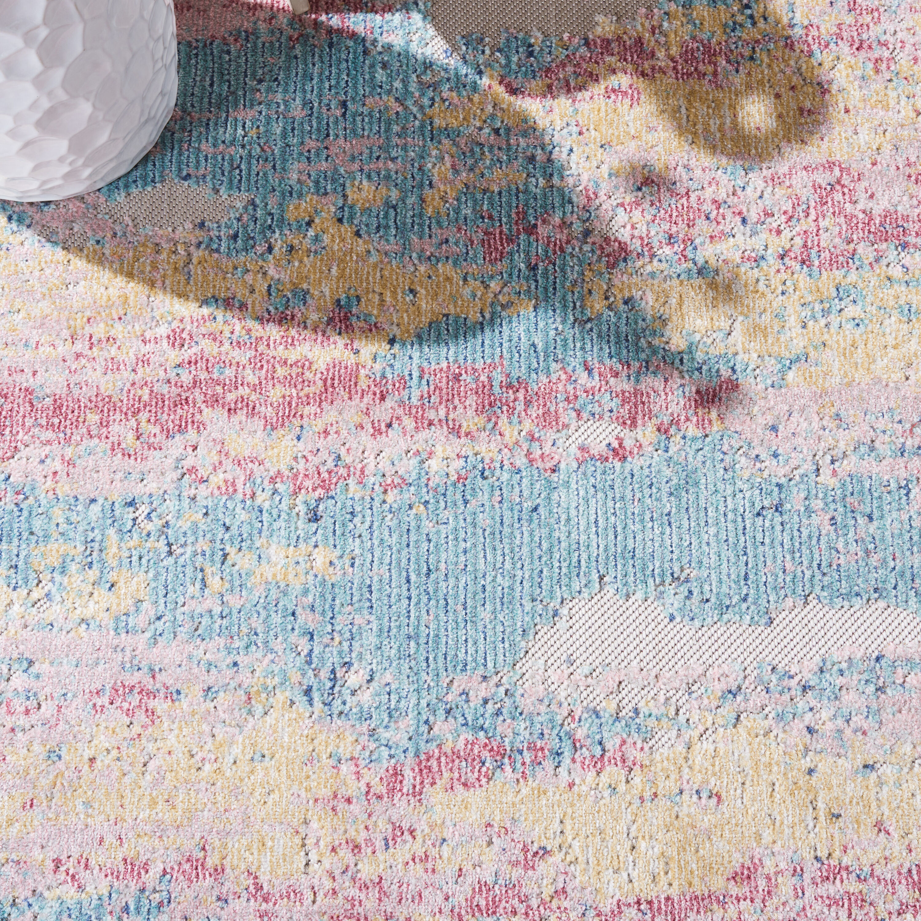 Aqua and Pink Geometric Synthetic Indoor/Outdoor Area Rug