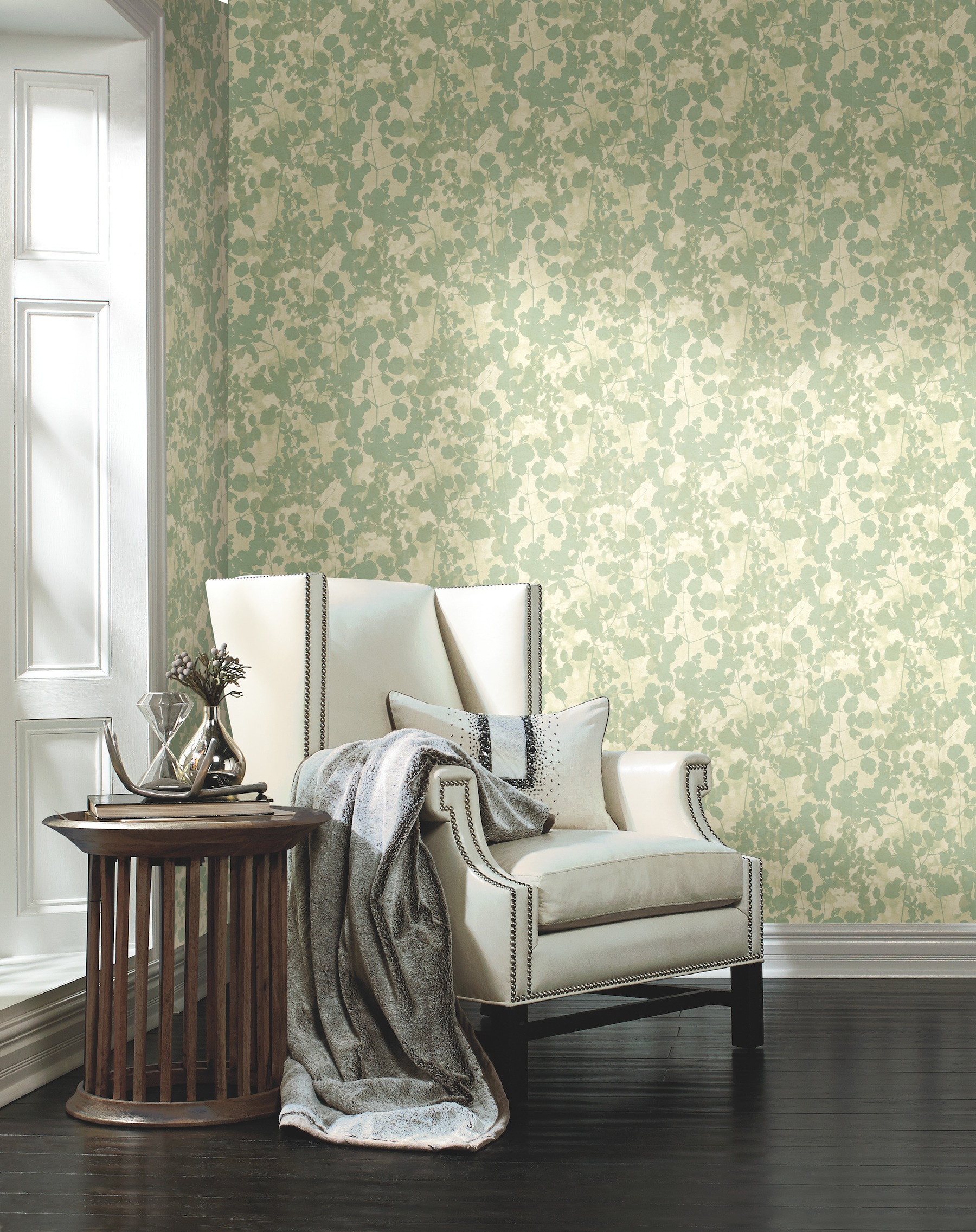 York Wallcoverings NA0517 Candice Olson Botanical Dreams 60.8-Sq. Feet Green Non-woven Ivy/Vines Unpasted Wallpaper
