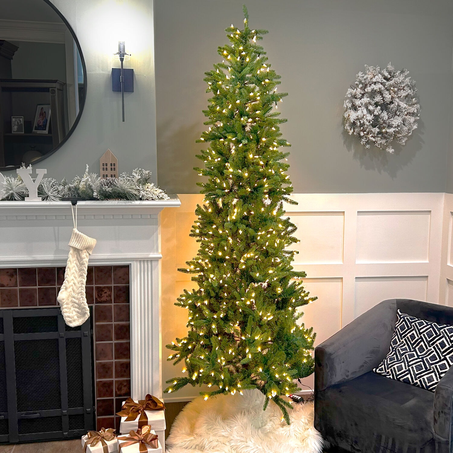 Fraser Hill Farm FFCP075-6GR Artificial-Christmas-Trees - View #11