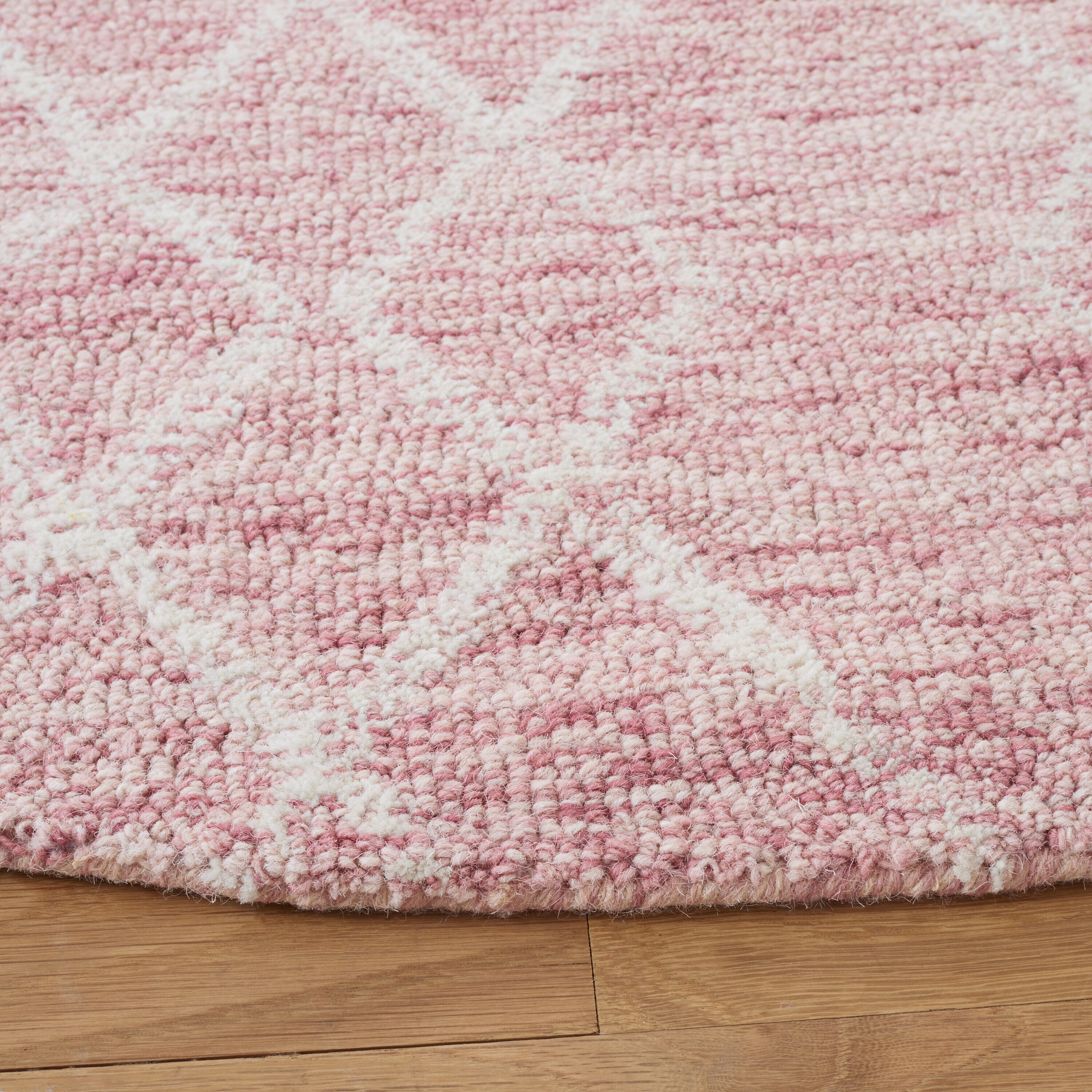 Safavieh MET994U-6R rugs - View #3