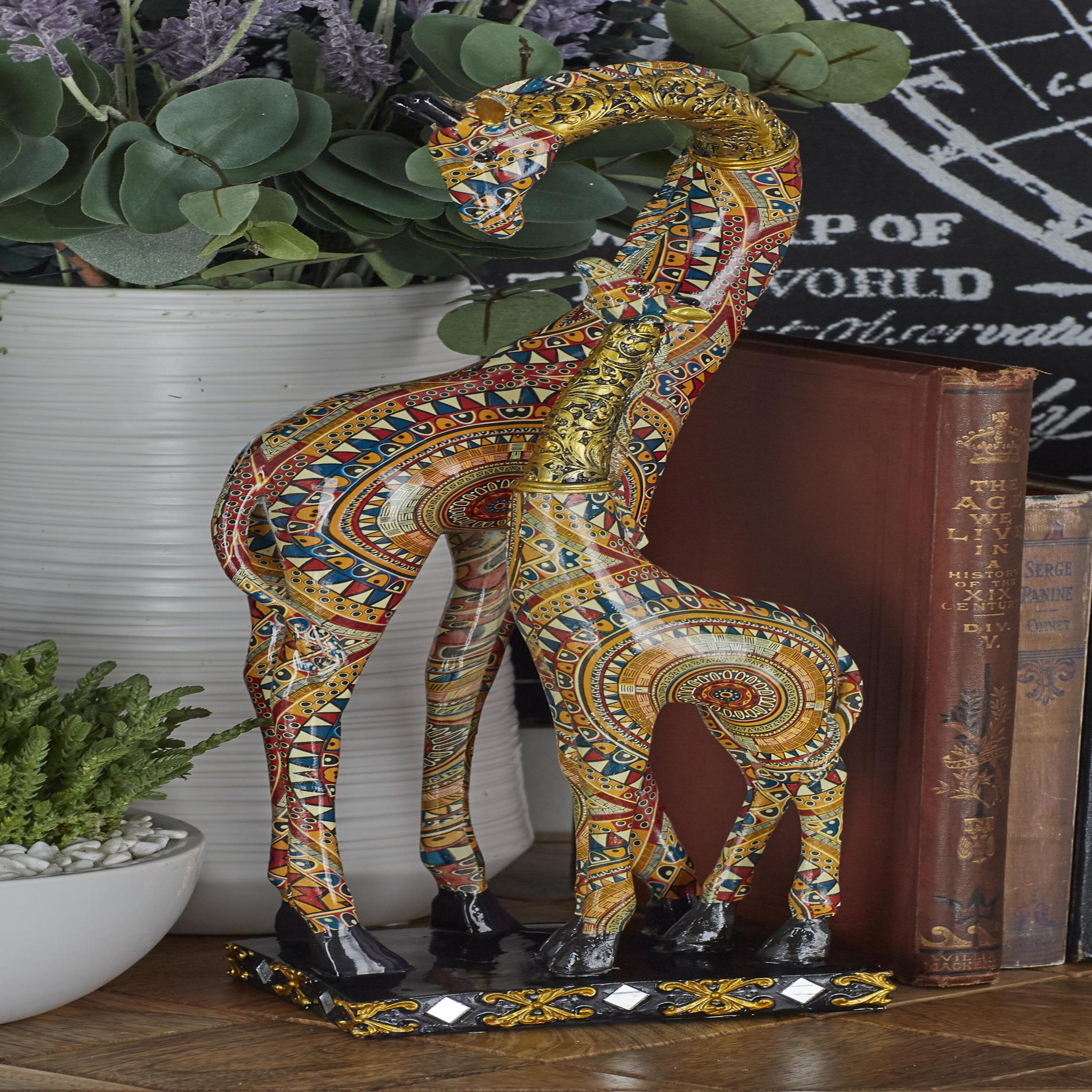 Grayson Lane 20716 Multiple colors/finishes Stone Eclectic Sculpture