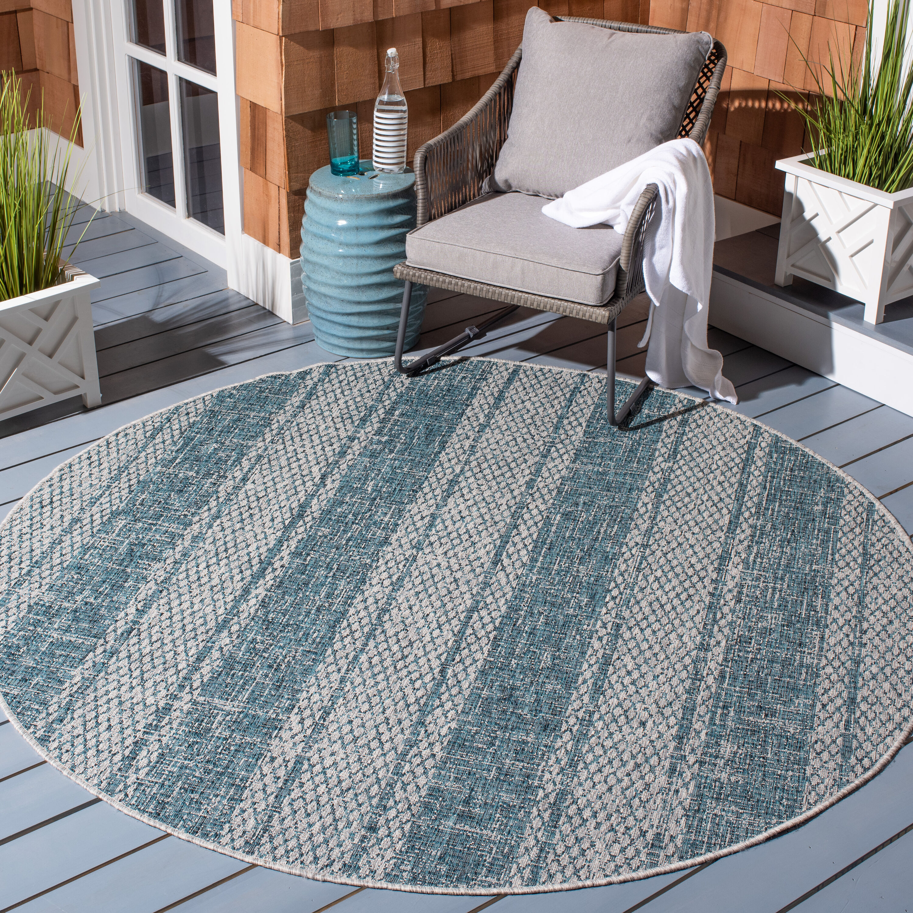 Safavieh Courtyard 8736-37212 Light Grey Teal 5 x 5 Round Area rug in ...