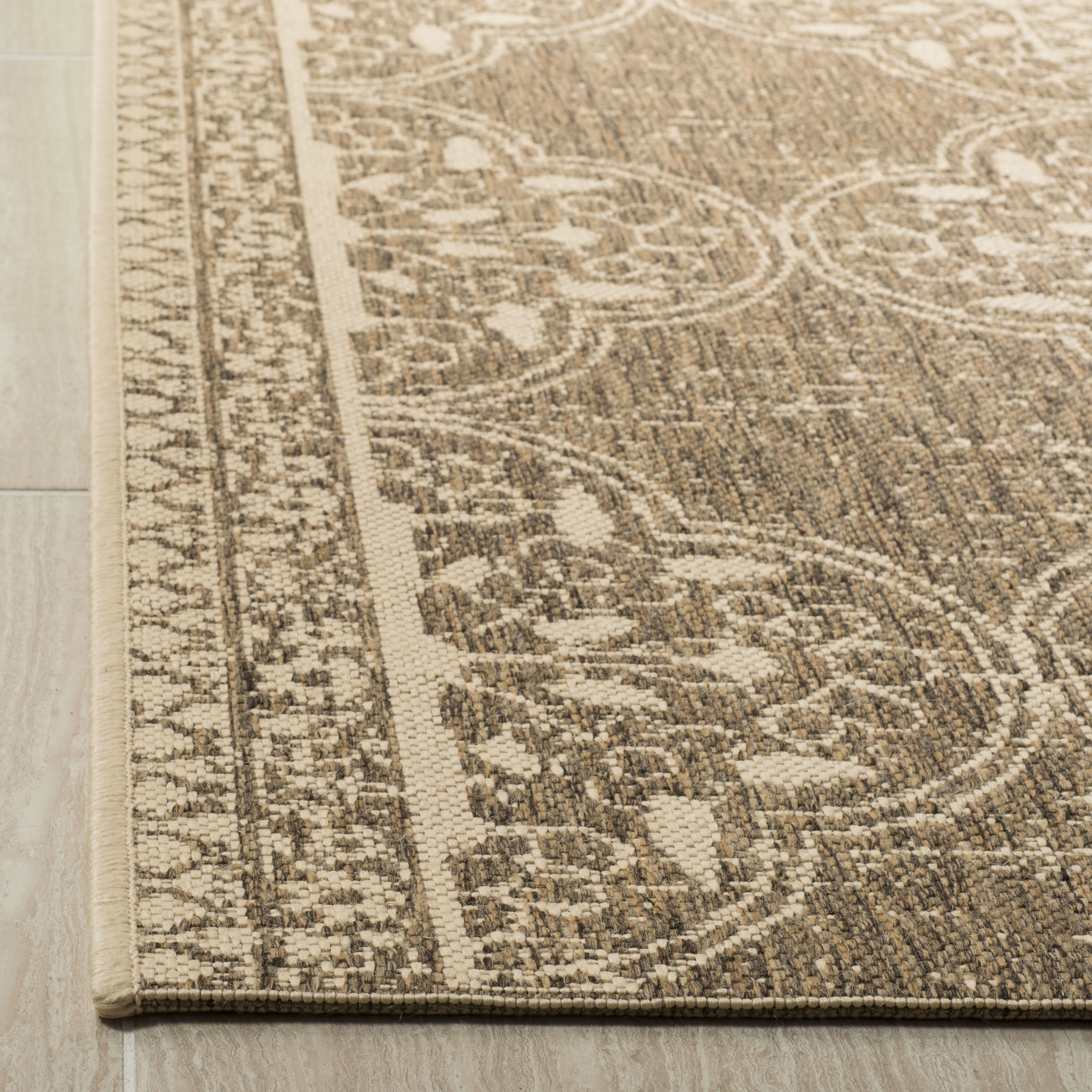 Safavieh LND174A-6SQ rugs - View #3